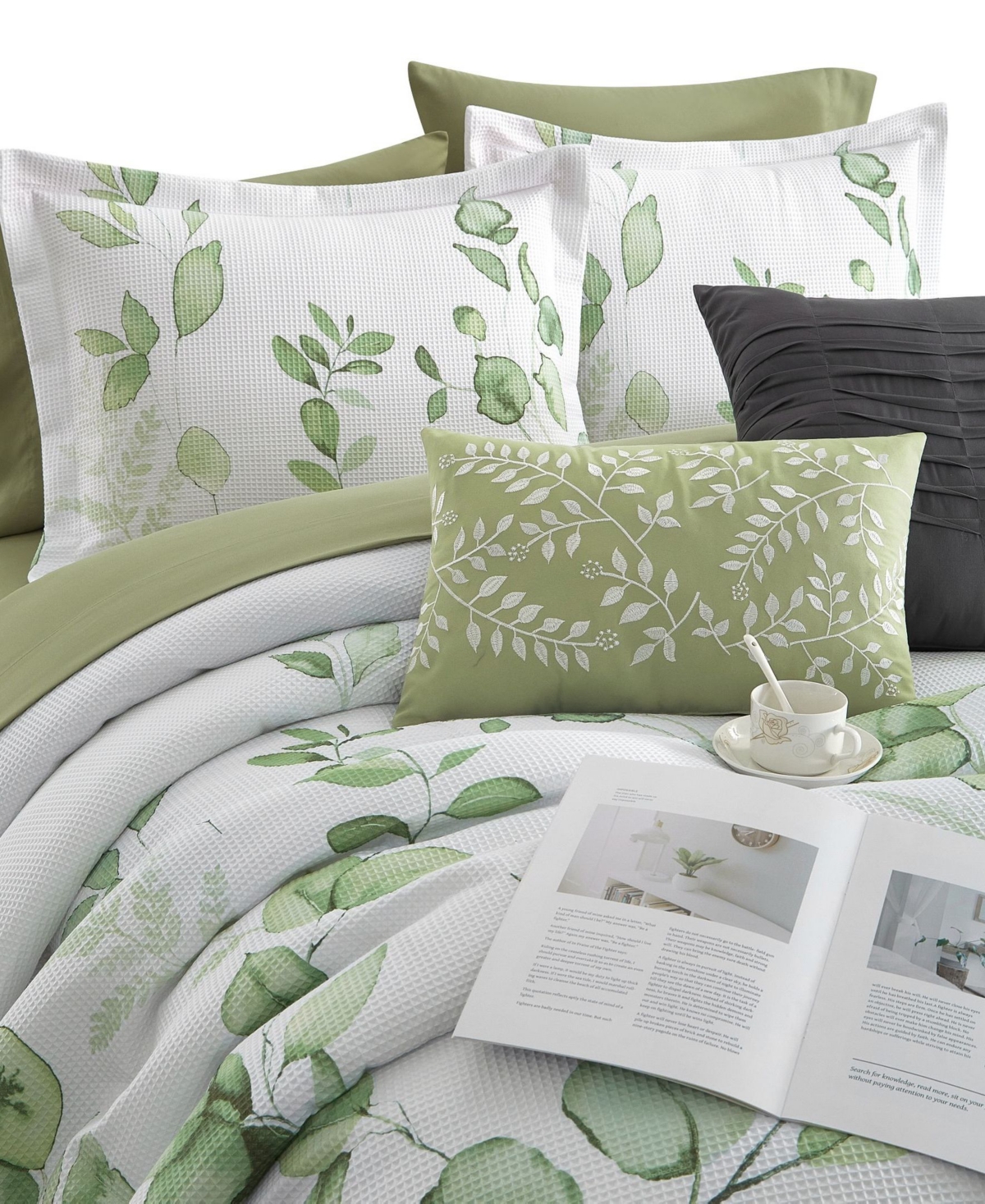 Stratford Park Yamila Leaves 10-Piece Comforter Set