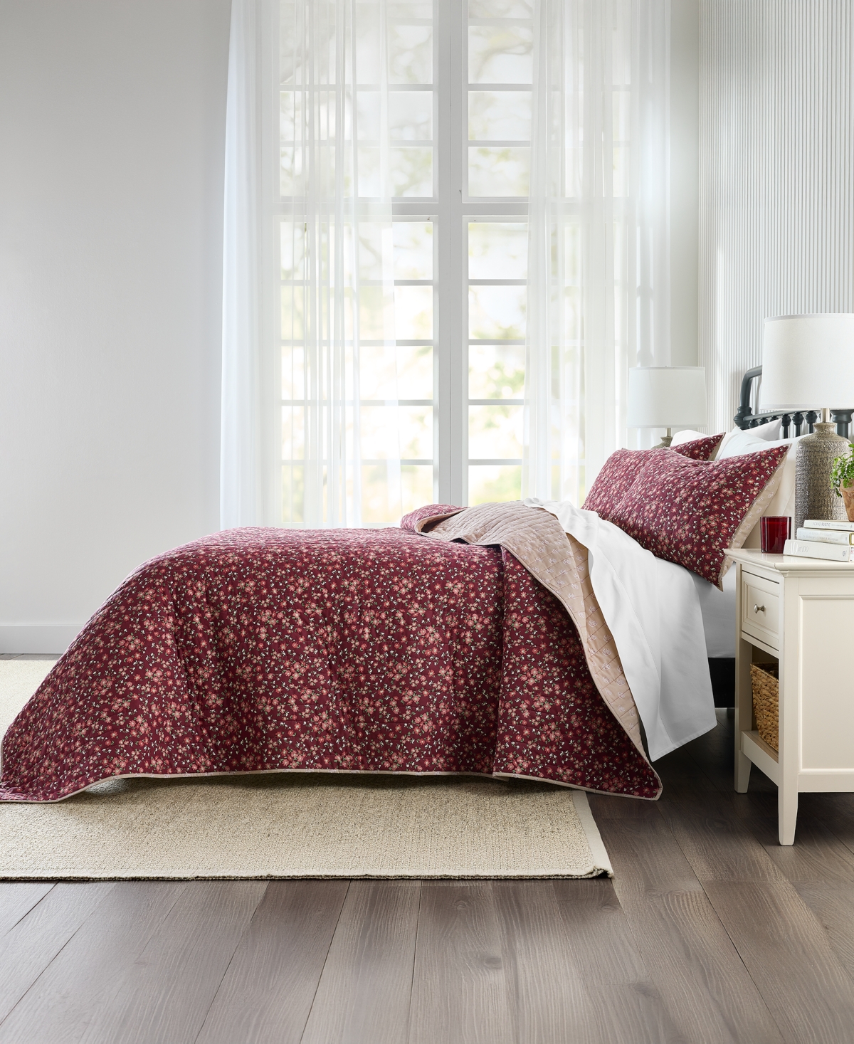 Charter Club Parker Reversible 2-Piece Floral Cotton Quilt Set, Twin