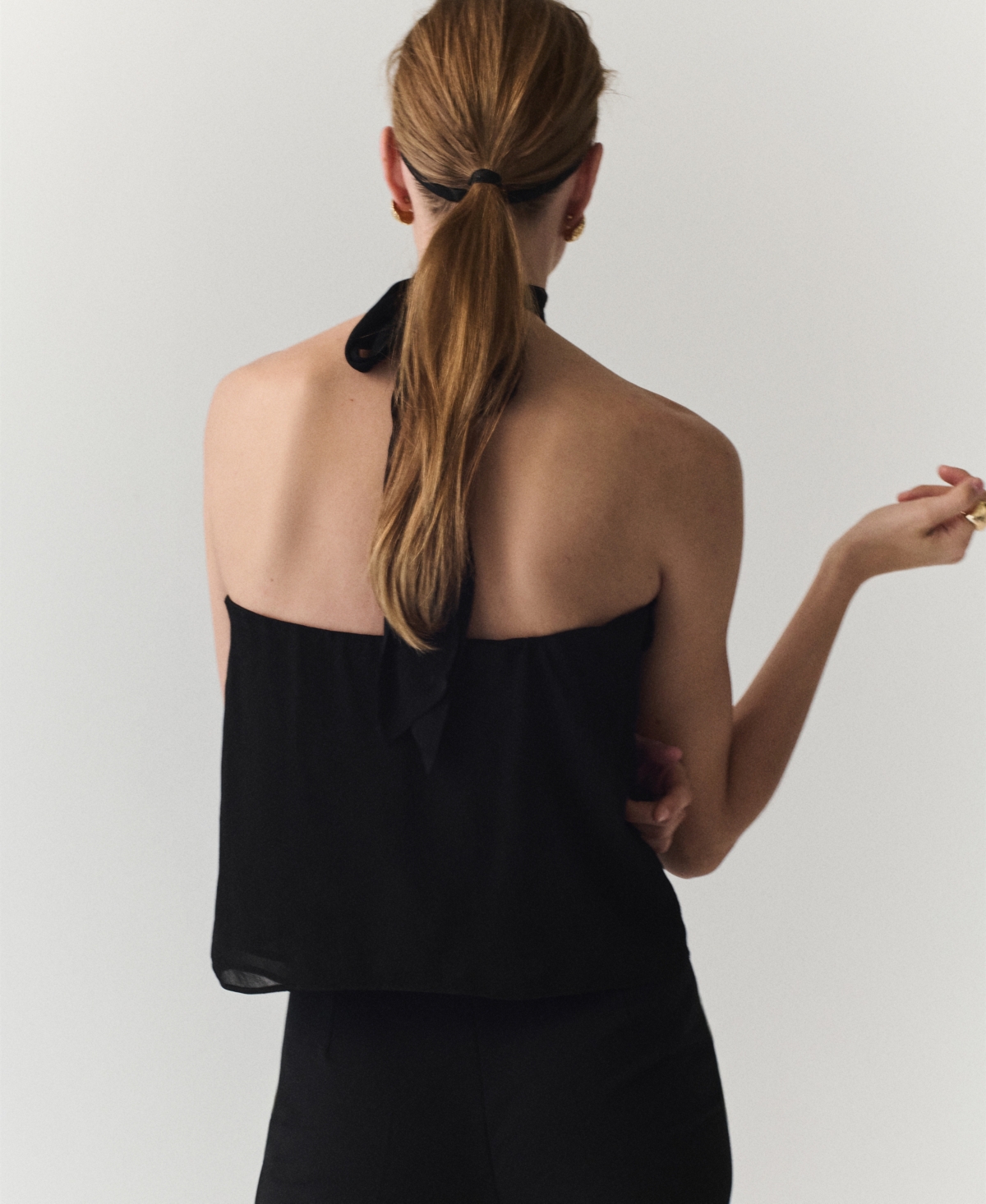 Mango Women's Crop Flower Details Halter Top