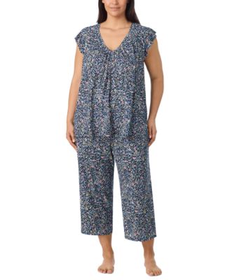 Plus Size V-Neck Flutter-Raglan Sleeve Top and Cropped Pant Set