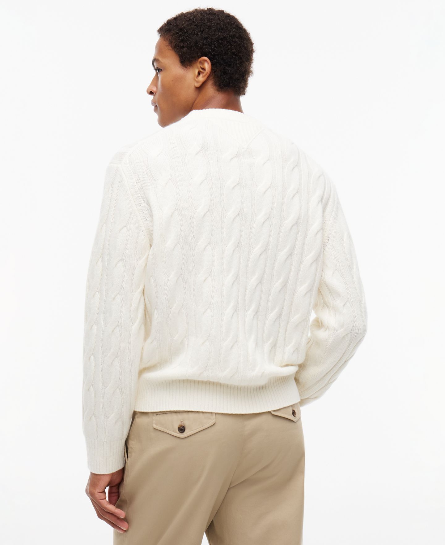 Мужской свитер Tommy Hilfiger Cable-Knit Graphic Crewneck, цвет: Слоновая кость — фото 4