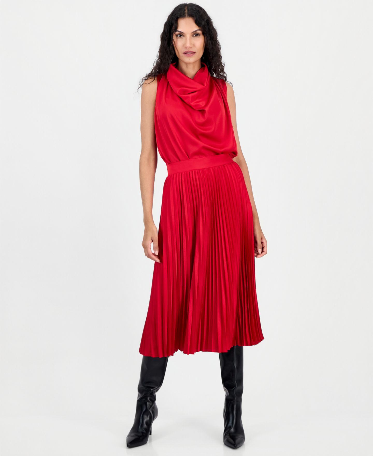 Женская блузка T Tahari Sleeveless Satin Cowl Neck, цвет: Красный бриллиантовый — фото 2