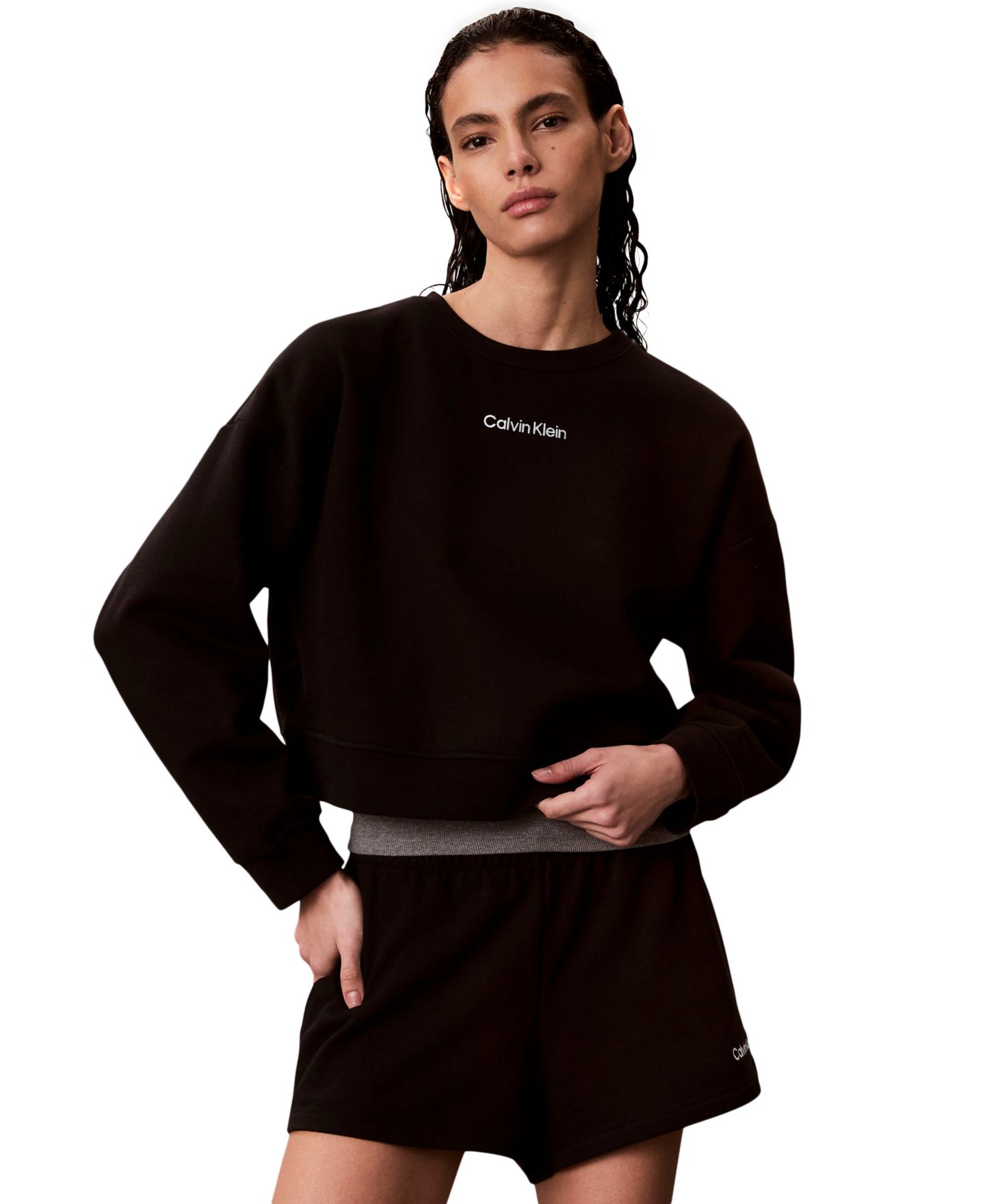 Женские толстовки Calvin Klein Performance Crewneck Long-Sleeve Sweatshirt, цвет: Чёрный — фото 1