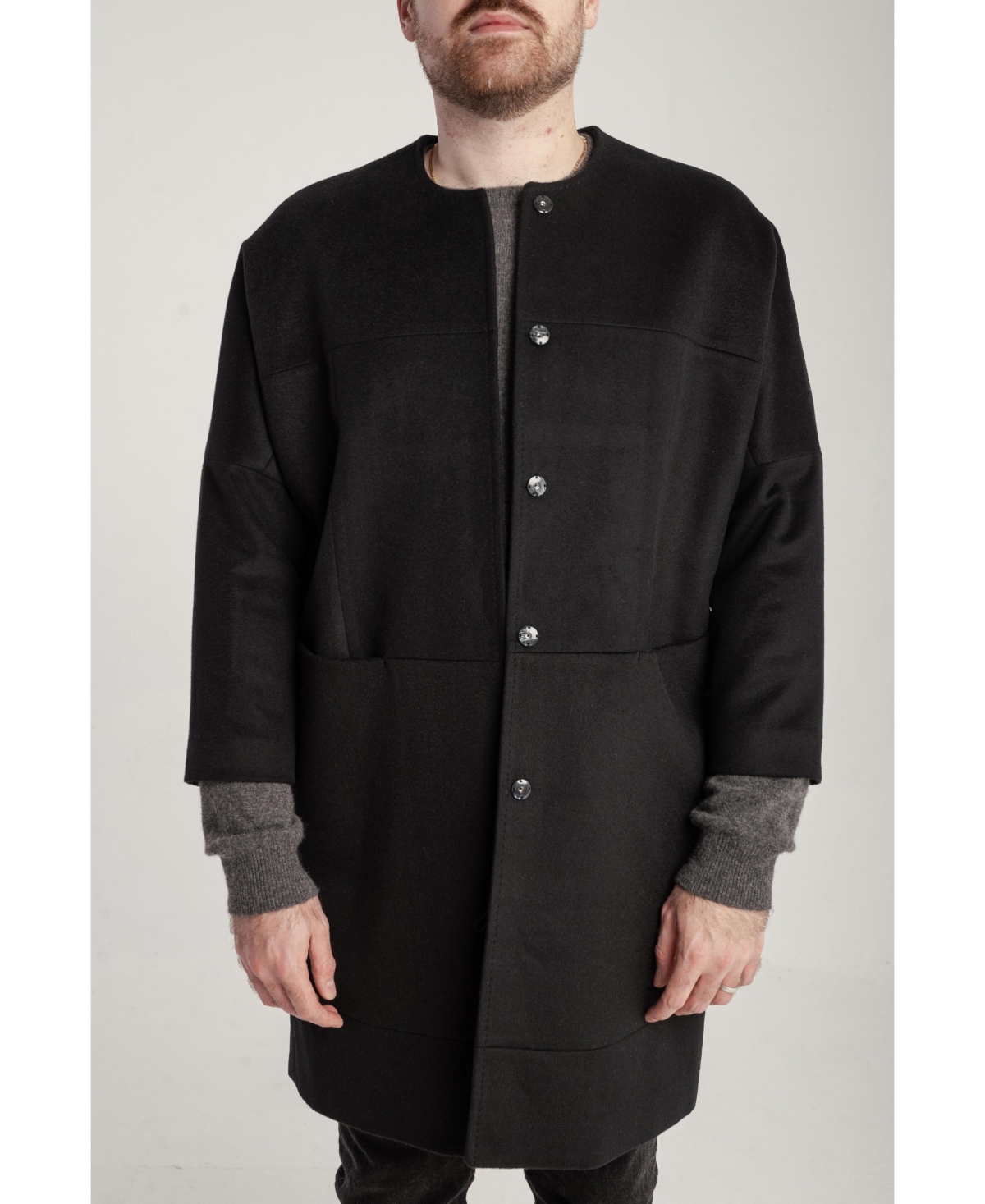1982 Men's Cashmere Crew Neck Coat