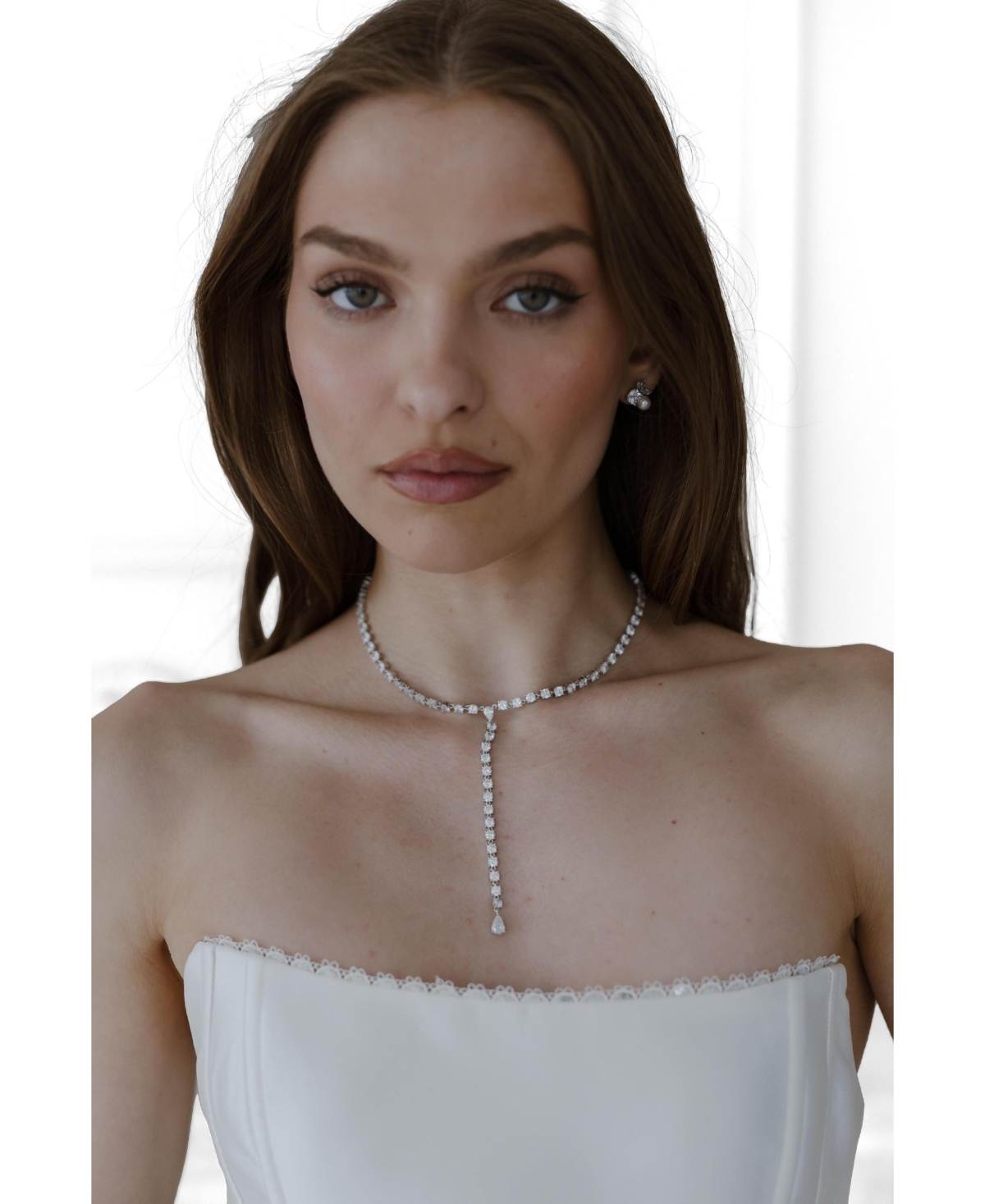 Untamed Petals Glimmer Pendant
