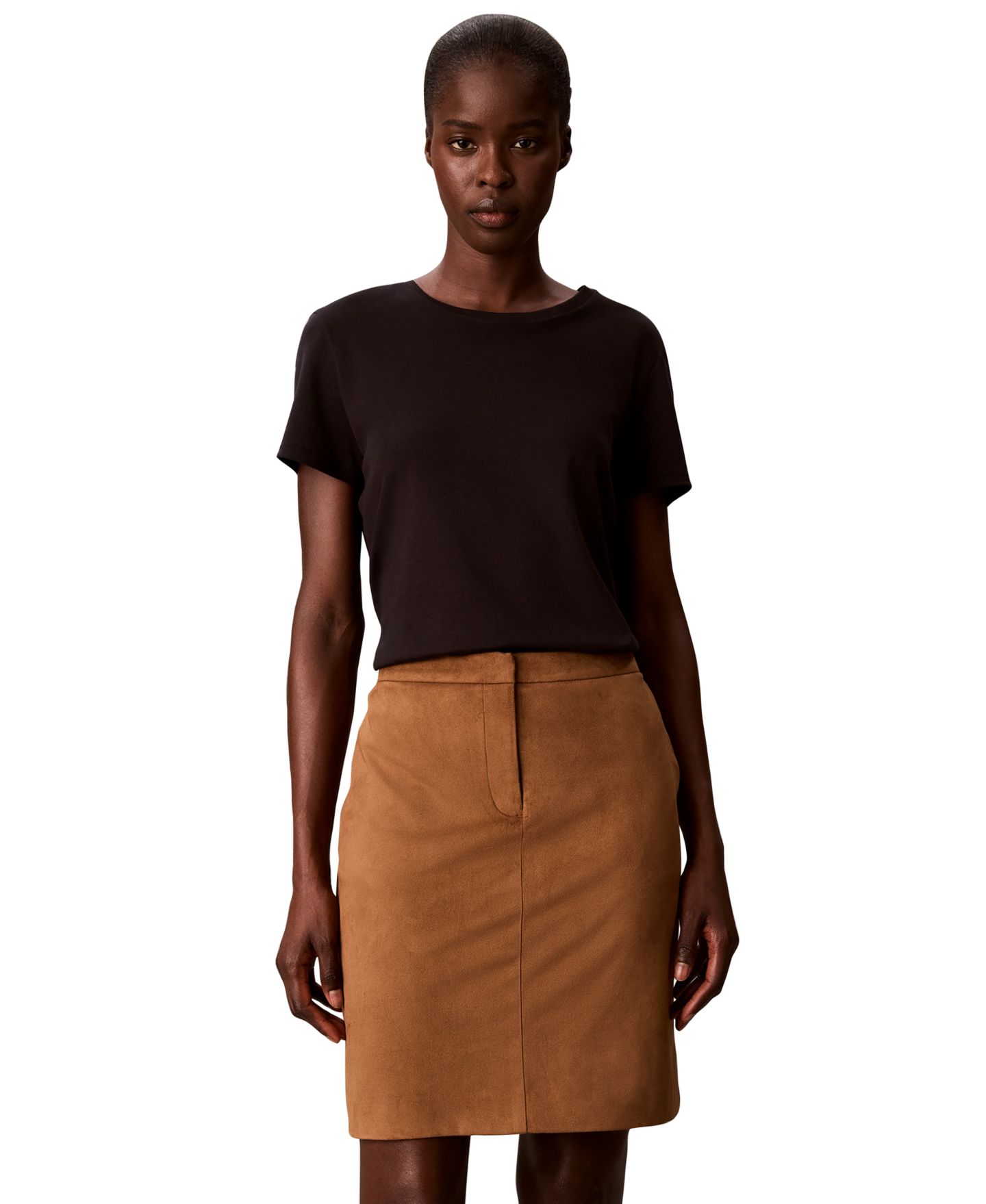 Женская юбка Calvin Klein High-Waisted Pencil Faux Suede Skirt with Pockets, цвет: Седельно-коричневый — фото 2