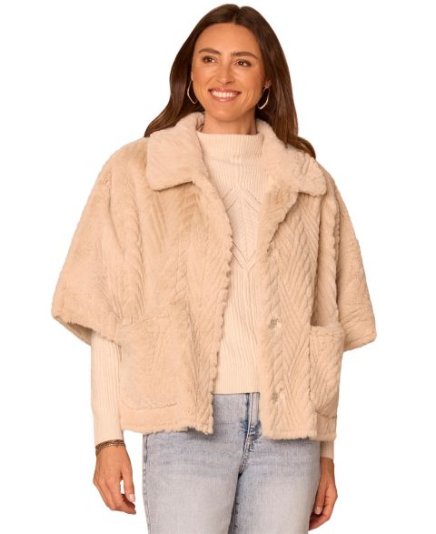 Женские куртки Democracy Faux Fur Wide-Collar Capelet, цвет: Берёзовый