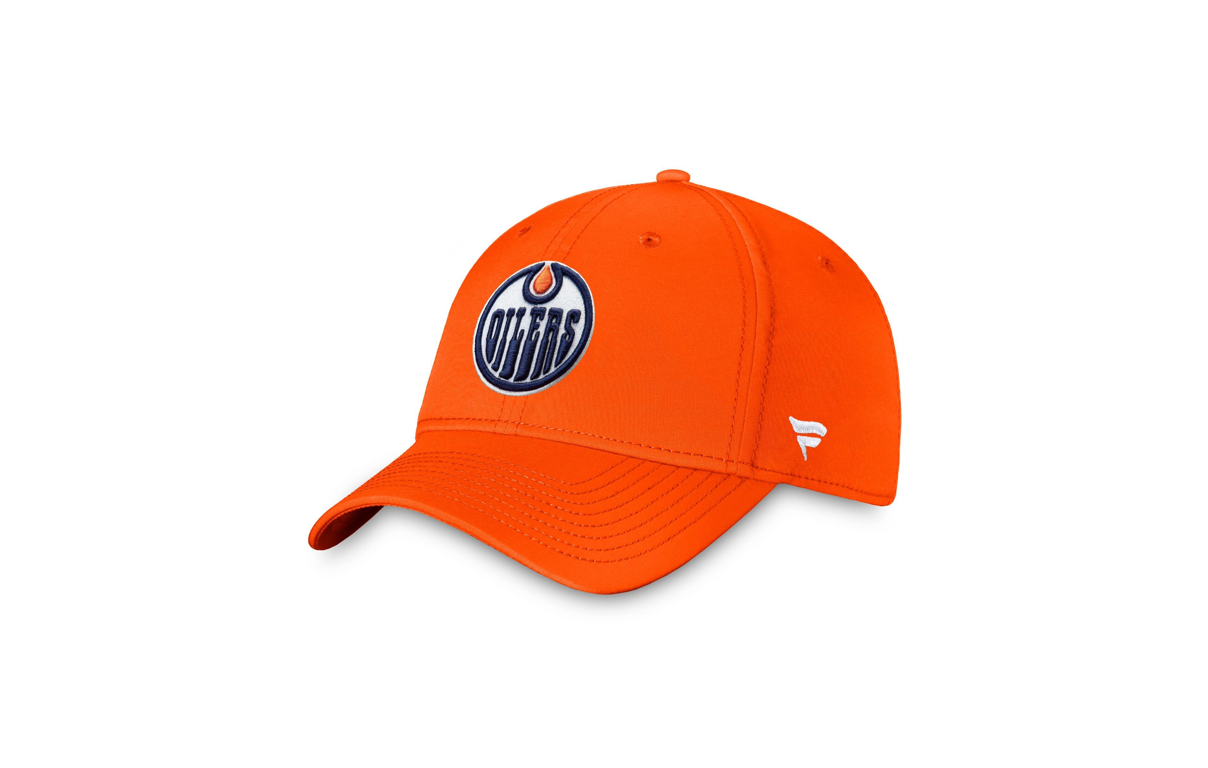 Fanatics Men's Wisconsin Badgers Stretch Fit Structured Baseball Cap