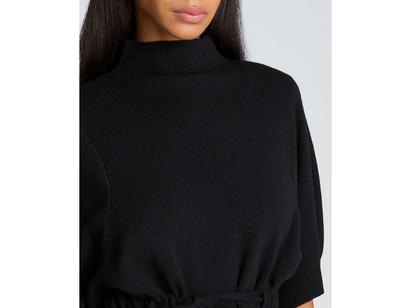 Женский свитер Kenneth Cole Short Sleeve Tunnel Belt Mockneck Knit, цвет: Чёрный — фото 4