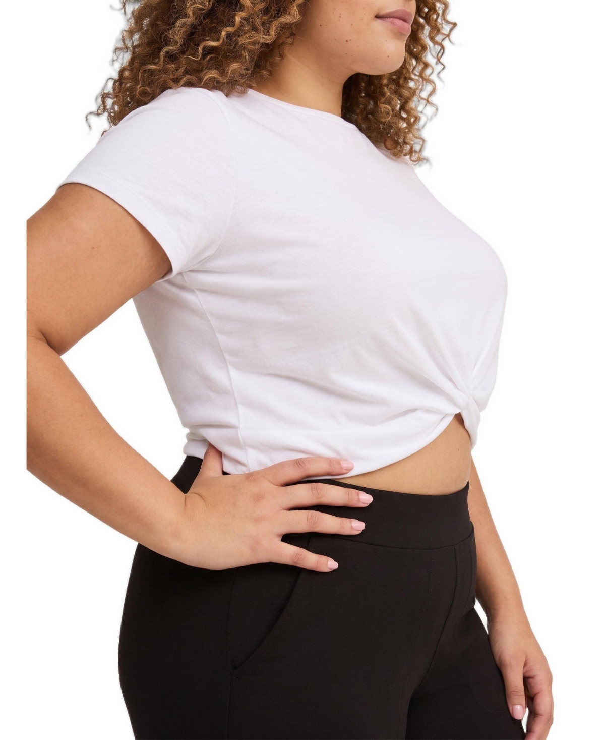 Torrid Plus 4-Way Stretch High-Rise Crop Pocket Legging