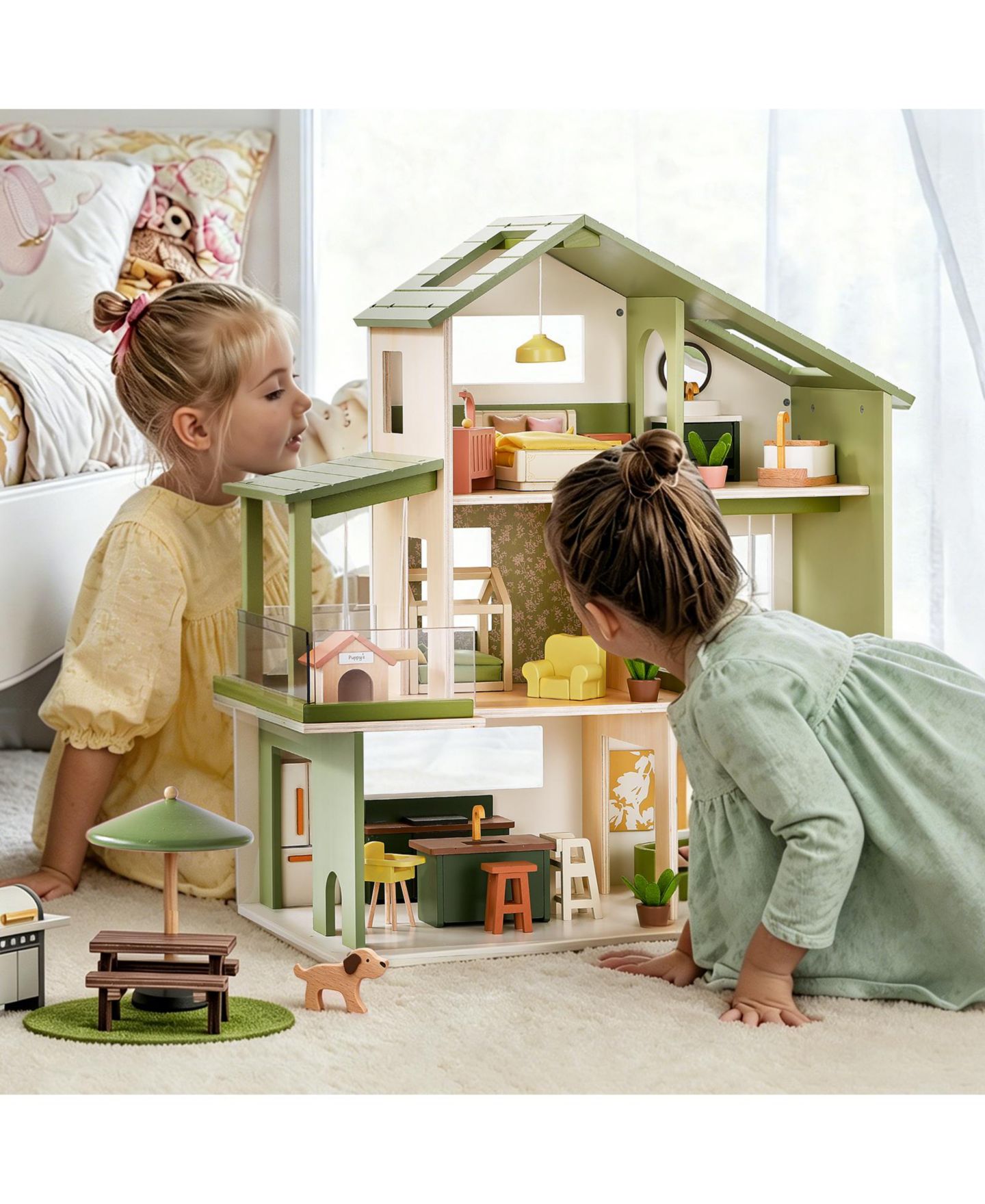 Деревянный 3-этажный кукольный дом Tiny Land Sweetwood Edge, Монтессори, 49 предметов, цвет: Зелёный — фото 2