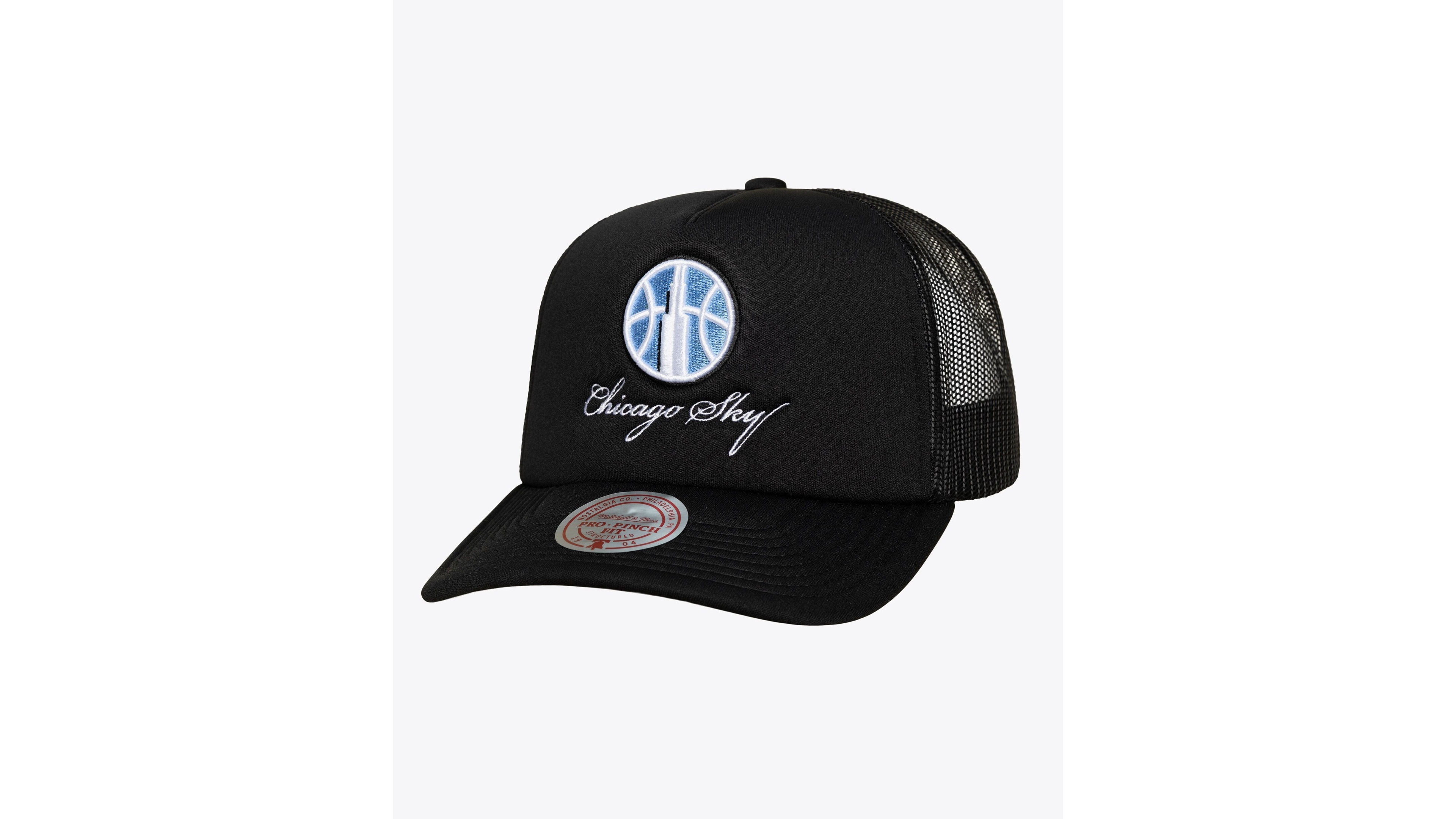 Mitchell & Ness Chicago Sky Script Pro Pinch Trucker Cap