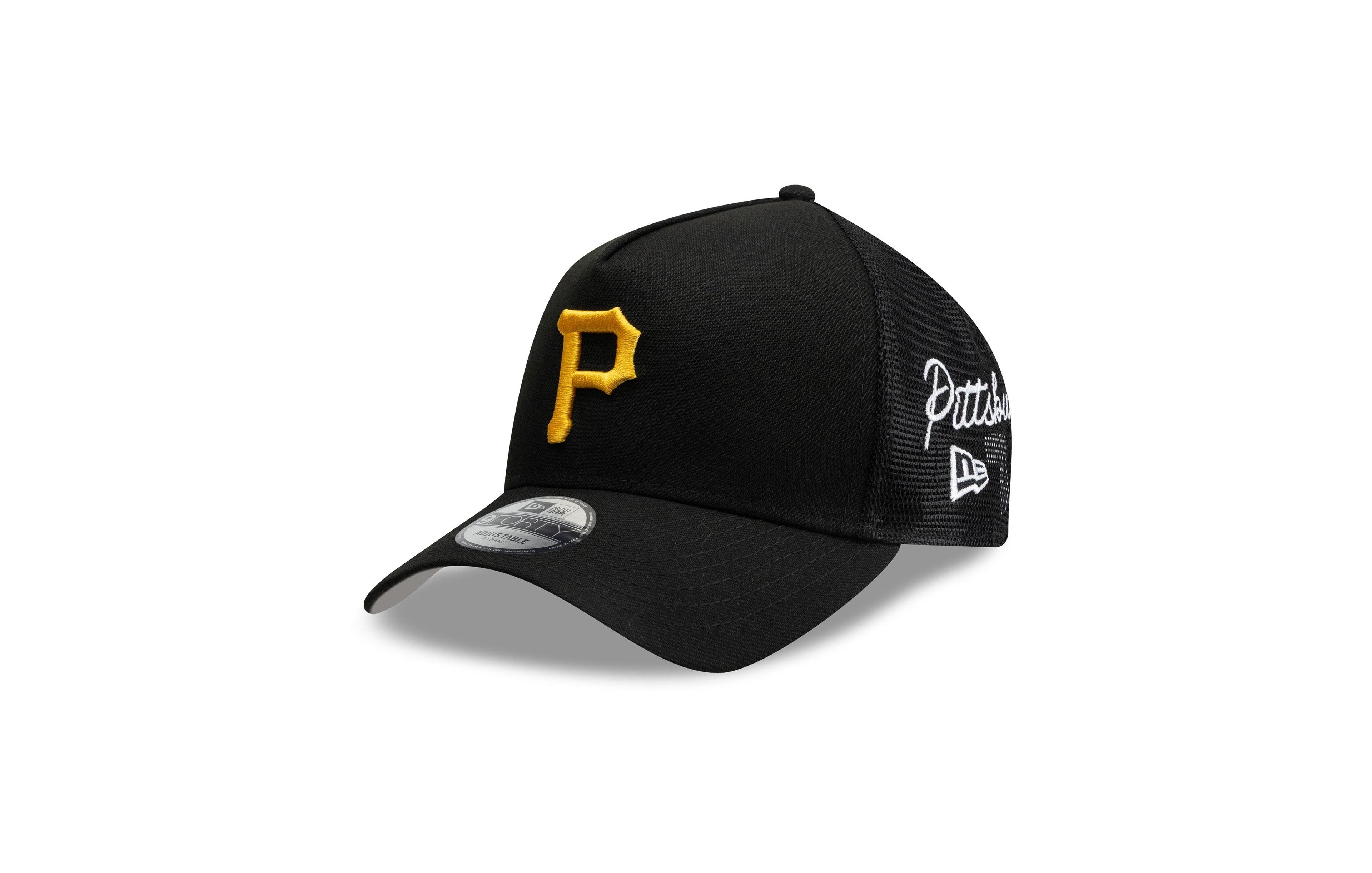 New Era Pittsburgh Pirates Side Script 9FORTY A-Frame Trucker Hat