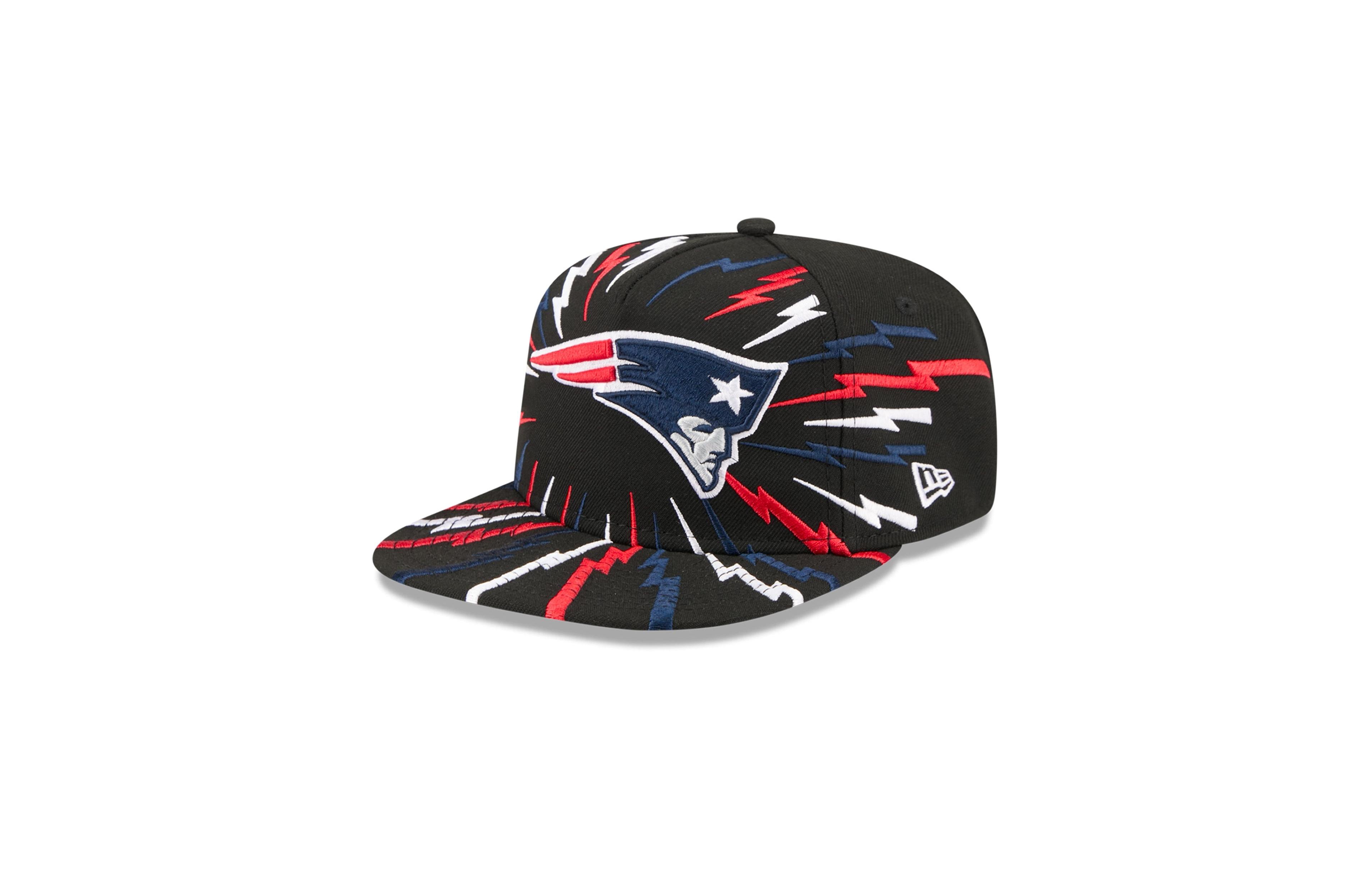 New Era Big Boys' and Girls' New England Patriots 9FIFTY Bolt High-Crown Snapback Cap