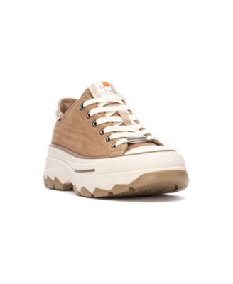 Women's Casual Sneakers Refresh Collection