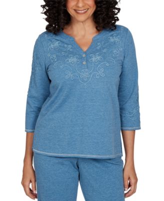 Women's V-Neck 3/4-Sleeve T-Shirt