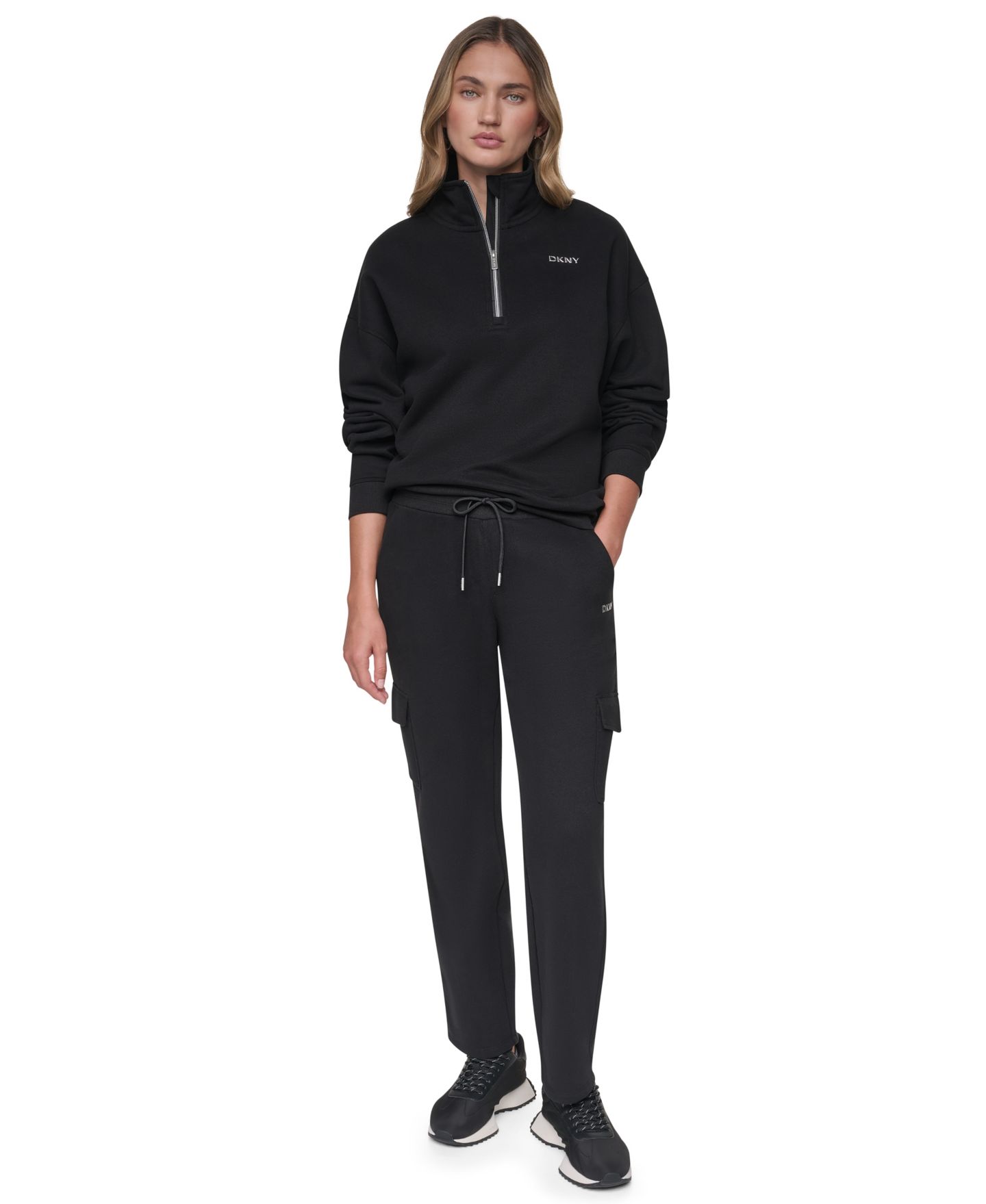 Женские брюки-карго DKNY Sport зауженные со средней посадкой и металлизированным логотипом, цвет: Чёрный — фото 2
