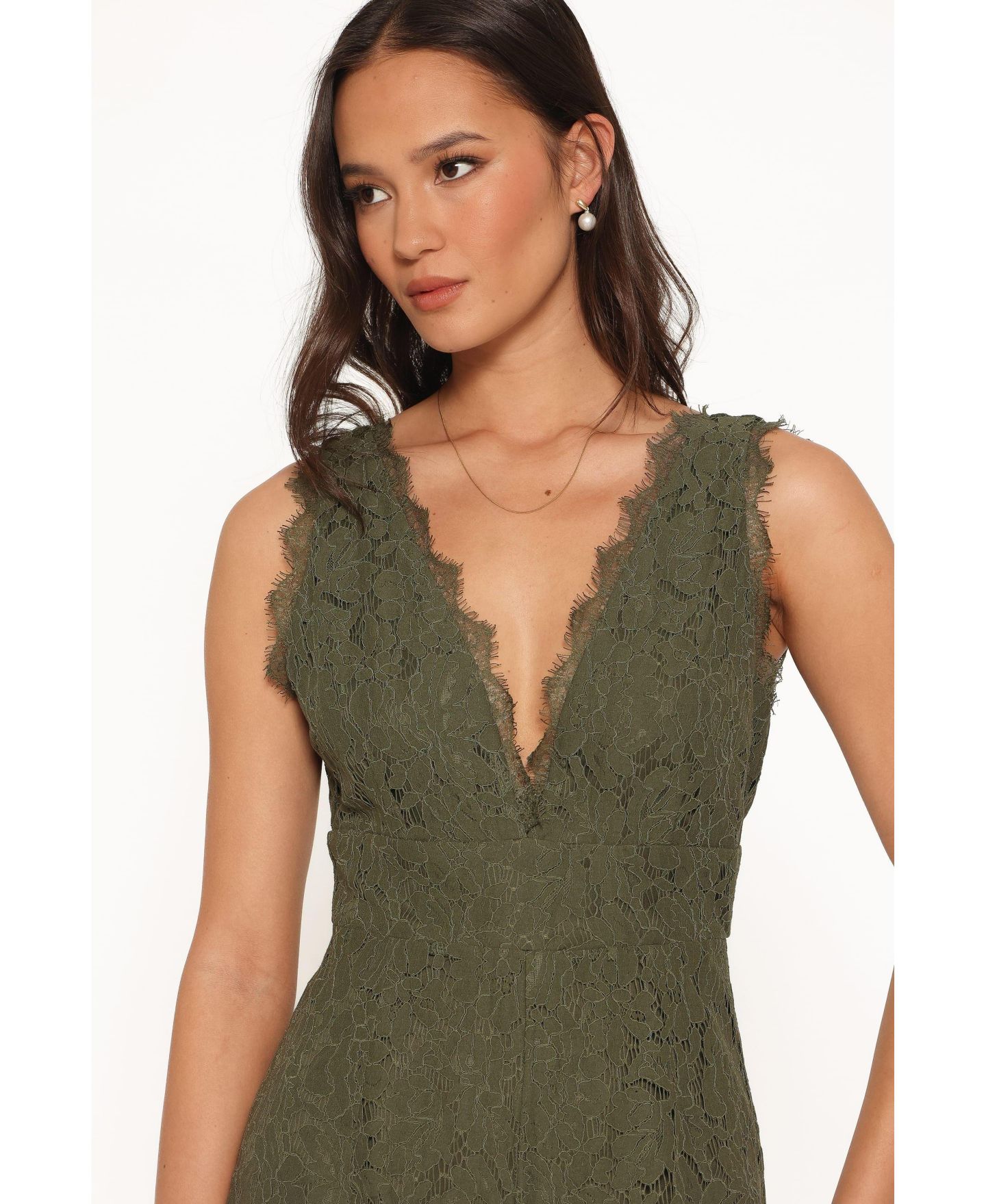 Женский комбинезон Petal and Pup Eloise Floral-Print Lace V-Neck Jumpsuit — фото 4