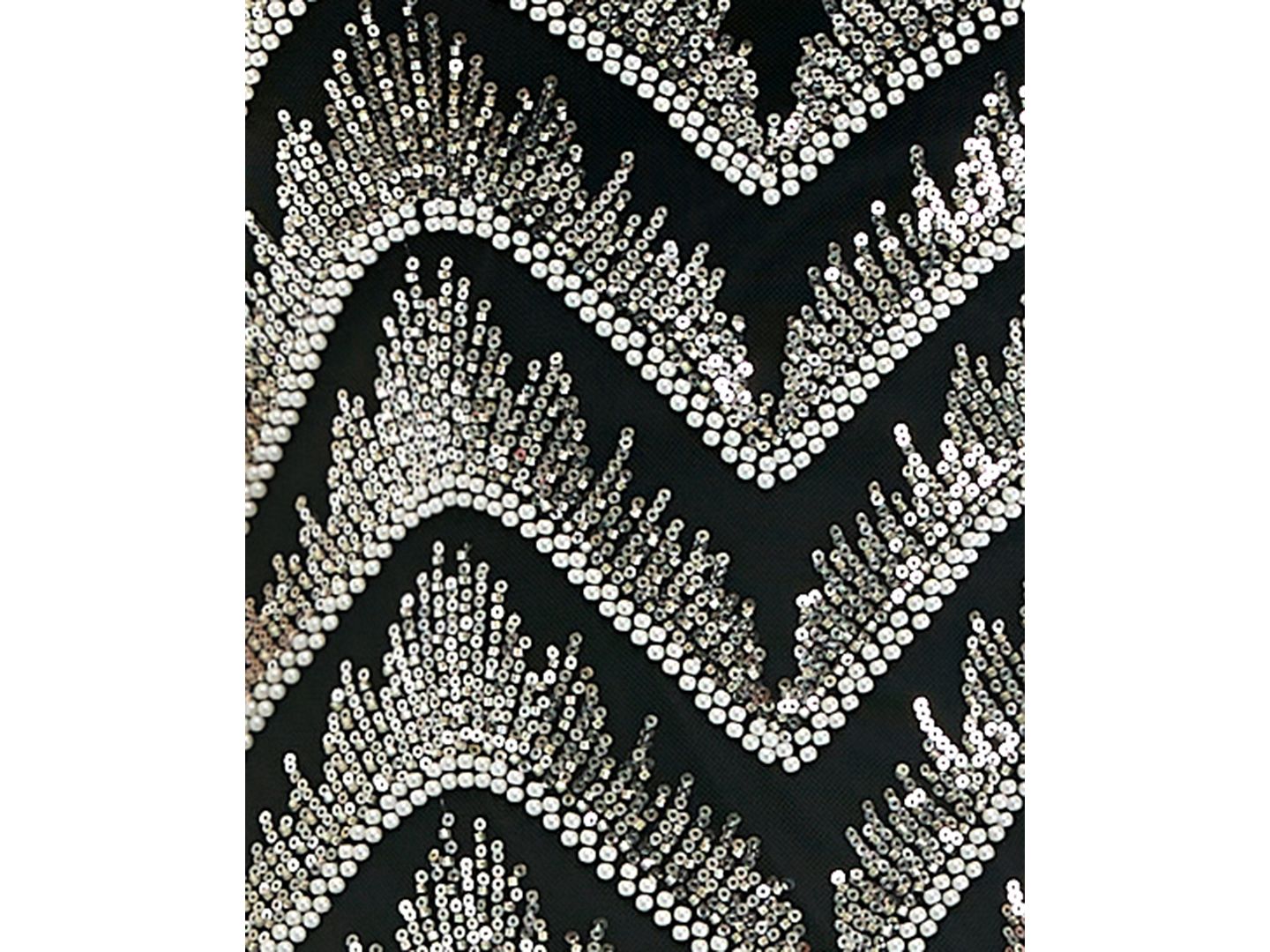 Женское платье SENI & CADE Beaded Sequin Chevron V-Neck Mini, цвет: Чёрный серебряный — фото 6