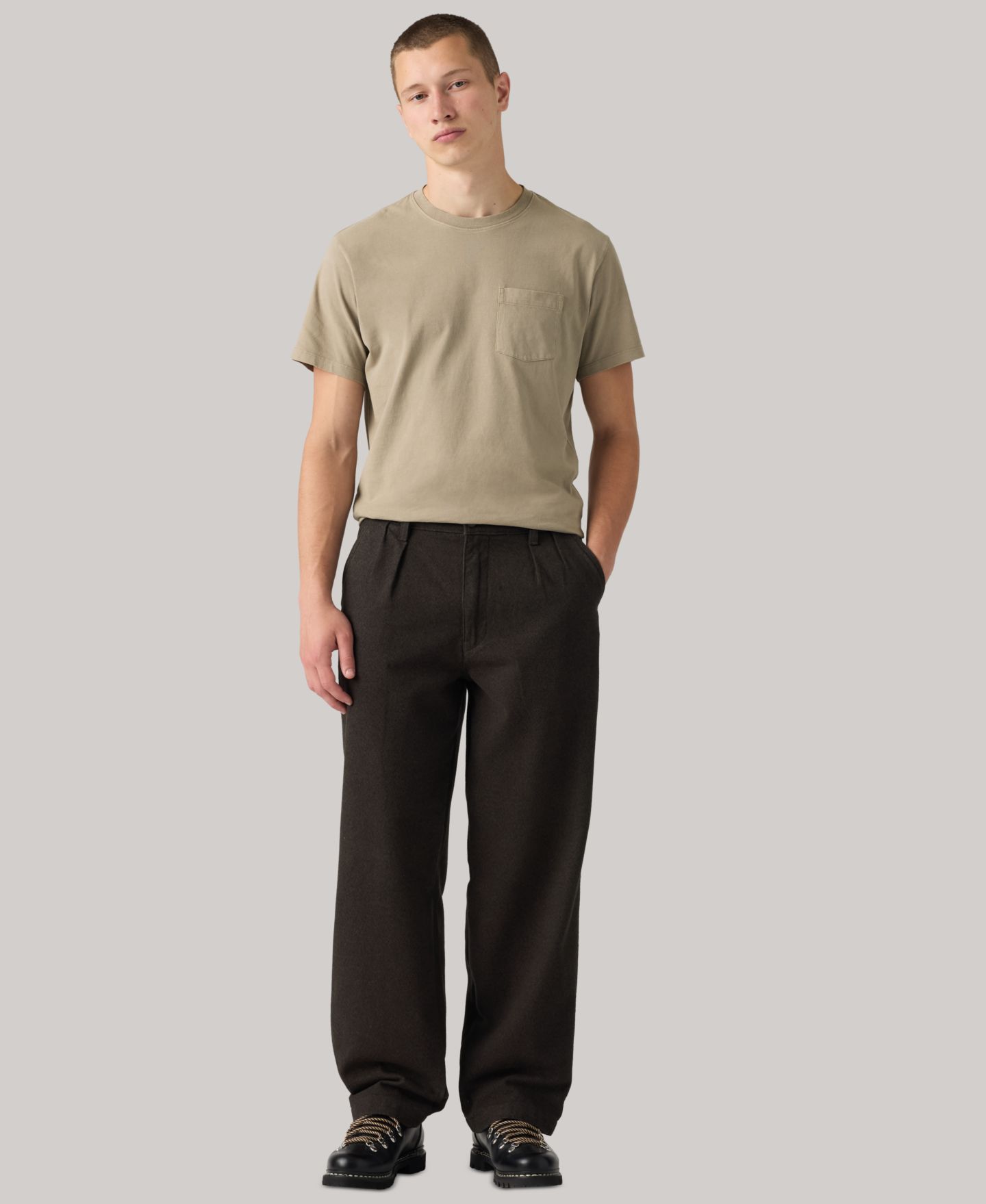 Мужские брюки Levi's XX Chino Baggy Pleated, цвет: Кофейный — фото 2
