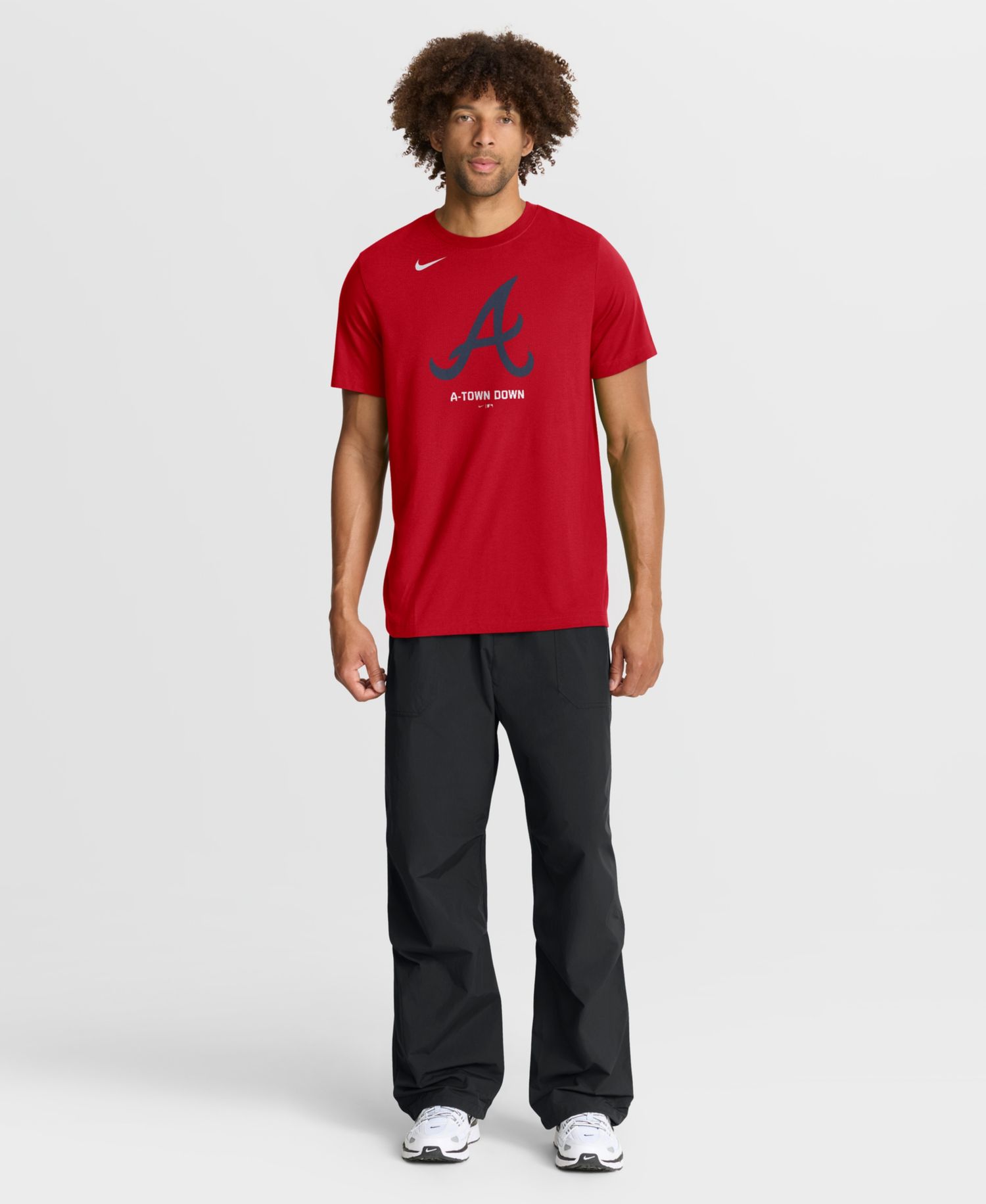 Men's Red Atlanta Braves Tri-Blend Logo T-Shirt