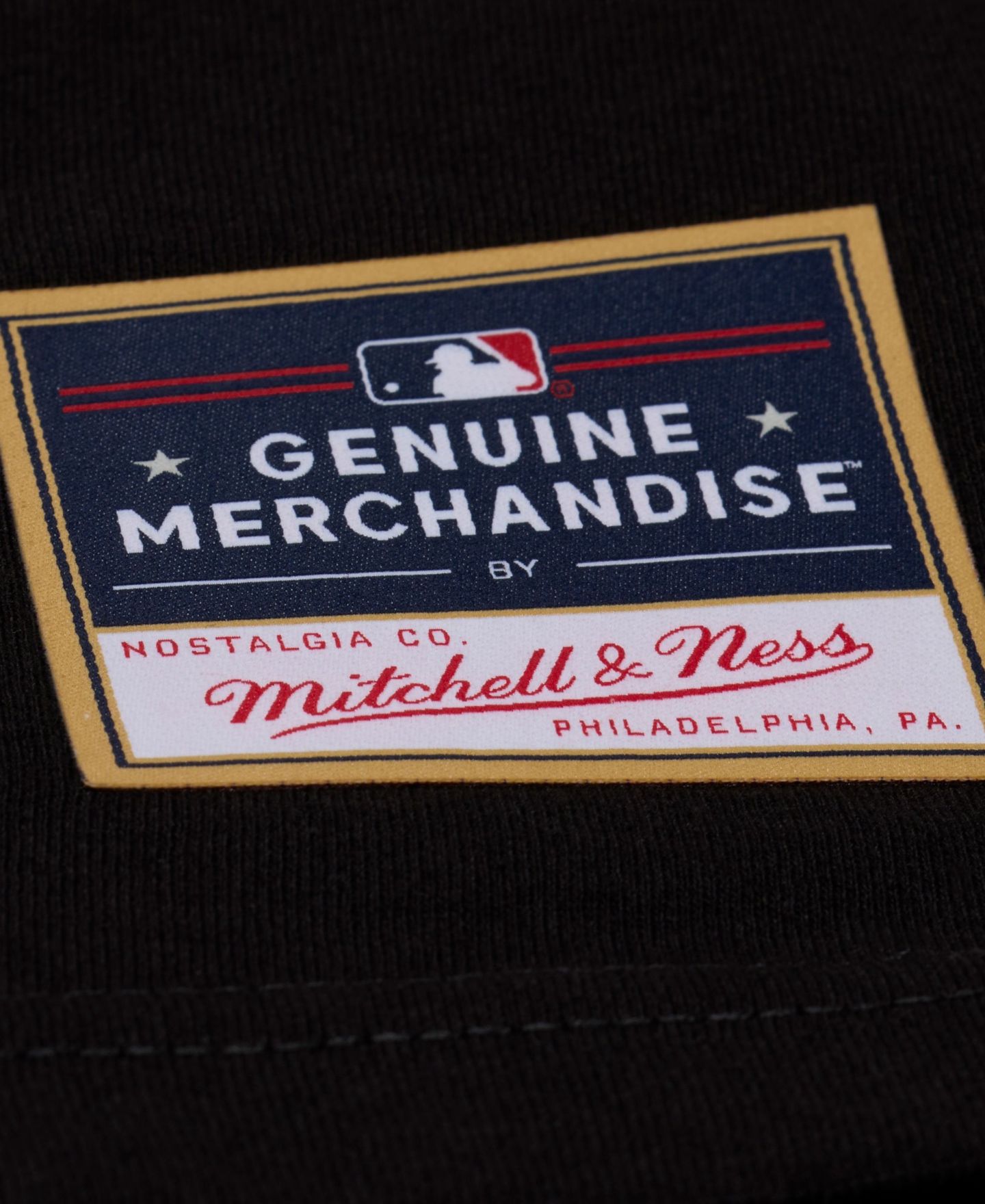 Мужская футболка Mitchell & Ness Black Chicago Cubs Chrome Heritage — фото 4