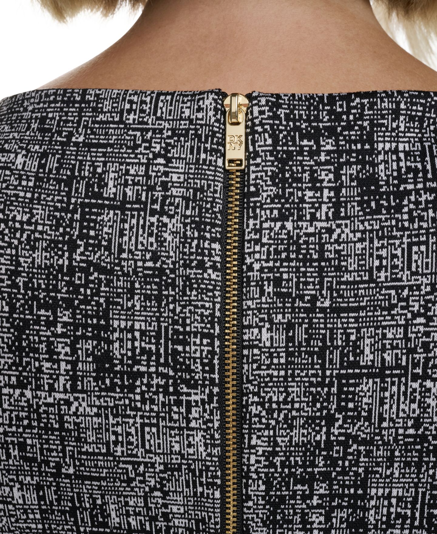 Женское платье DKNY Fit-and-Flare Jewel-Neckline Midi, цвет: Чёрный / Кремовый — фото 6
