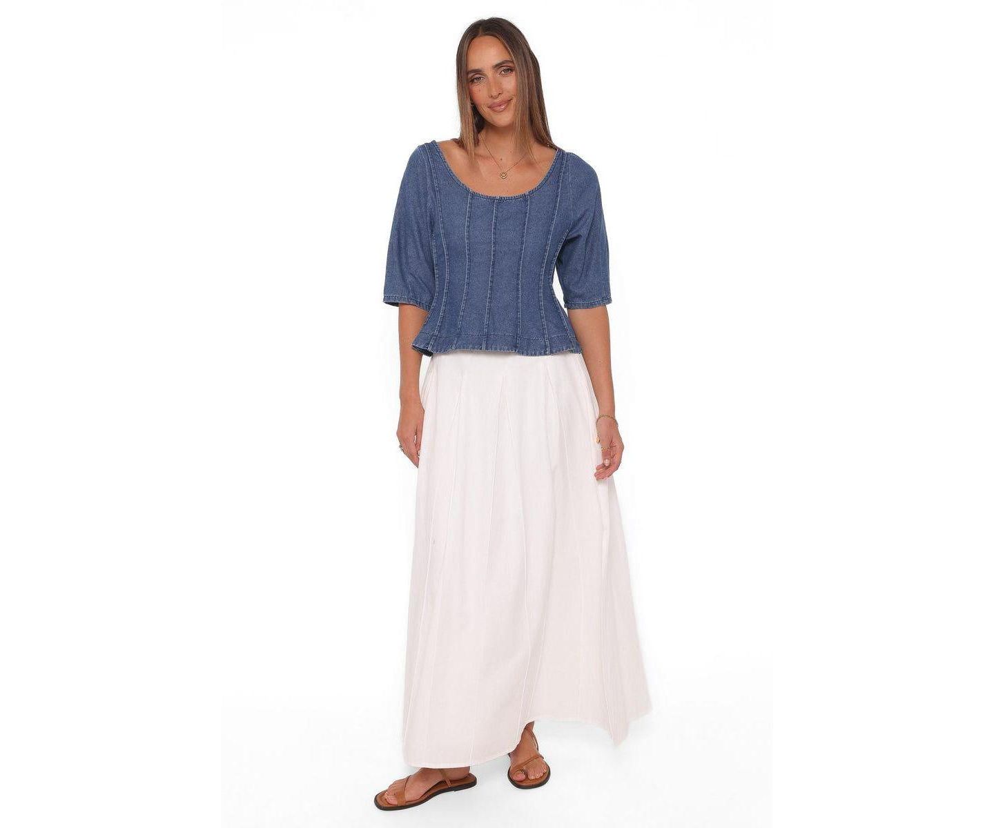 Женский топ Petal and Pup Saylor Denim Peplum Scoop Neck, цвет: Синяя средняя варка — фото 2