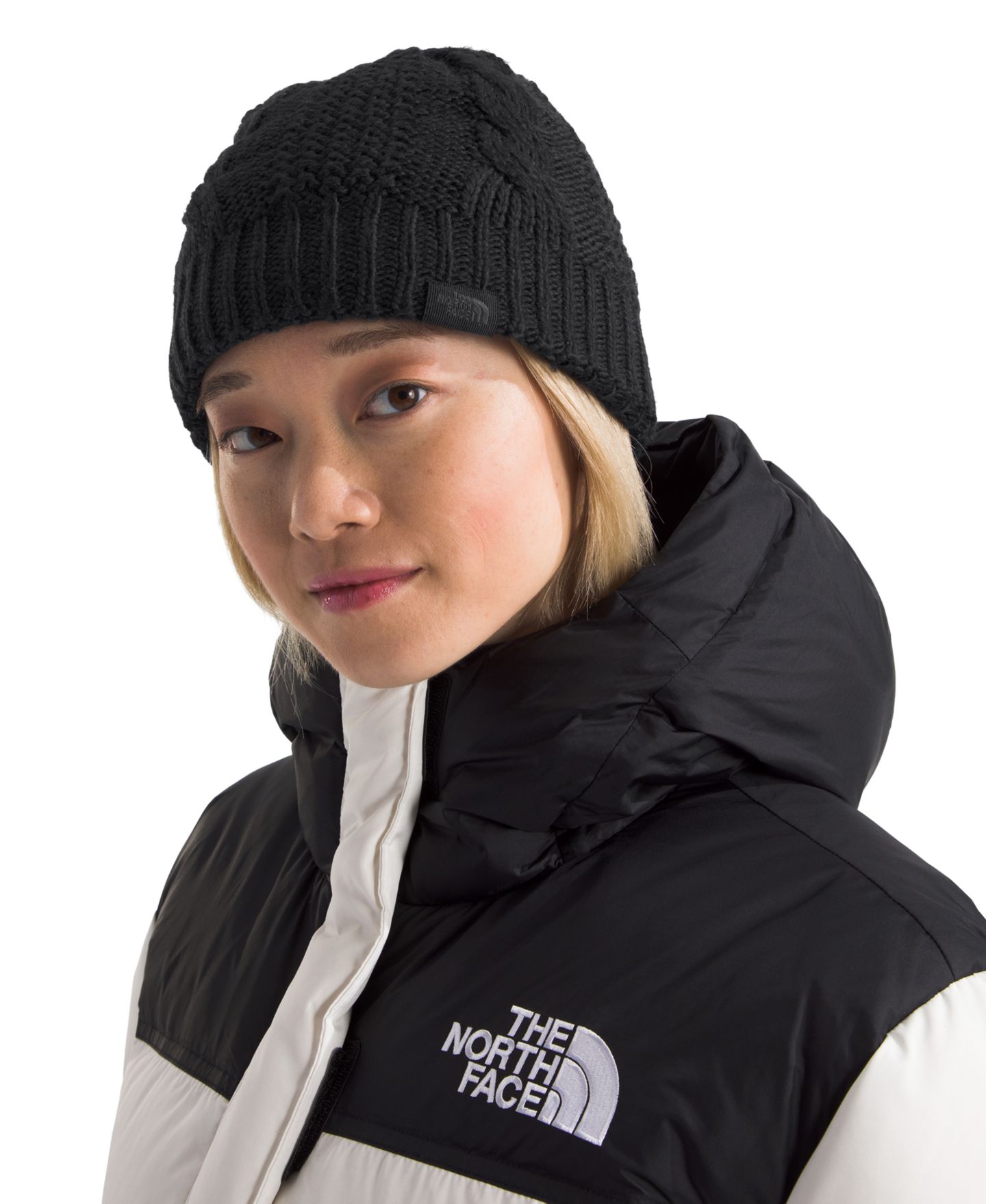 Женская шапка The North Face Cable-Knit Fleece-Lined, цвет: Чёрный — фото 1