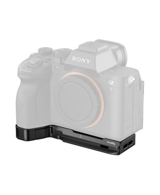 6033 Arca-Swiss Quick-Release Baseplate with AirTag Slot for Sony Alpha 7 Series Cameras