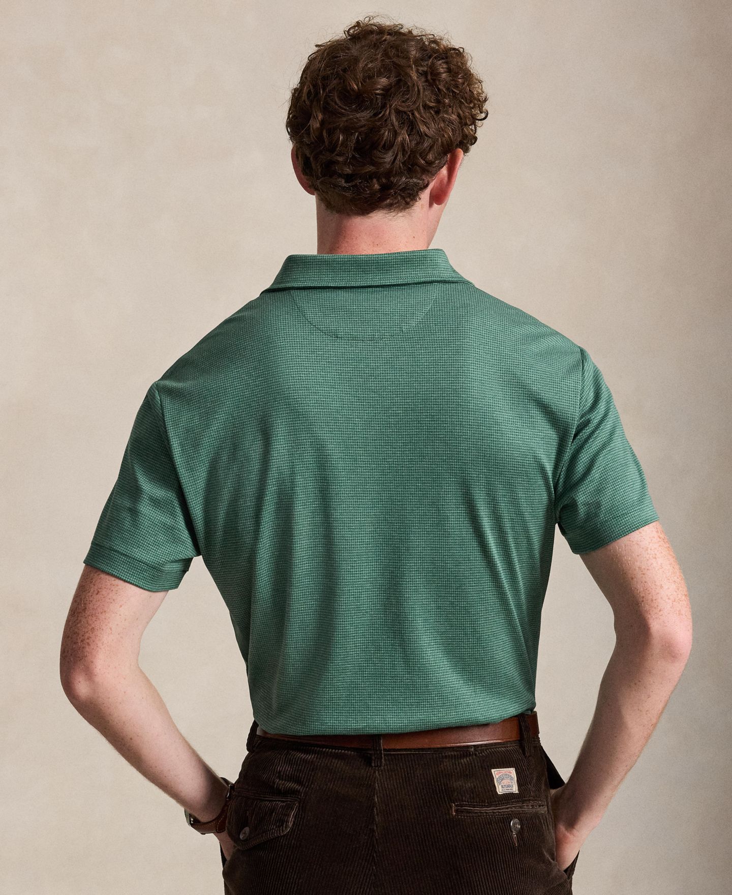 Мужское поло Polo Ralph Lauren Custom Slim-Fit Soft Cotton Polo Shirt, цвет: Сосновый — фото 4