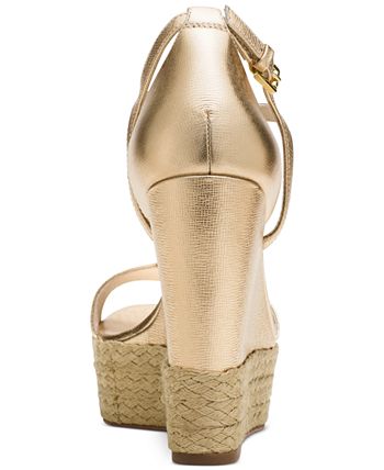 Michael kors kerri hot sale wedge