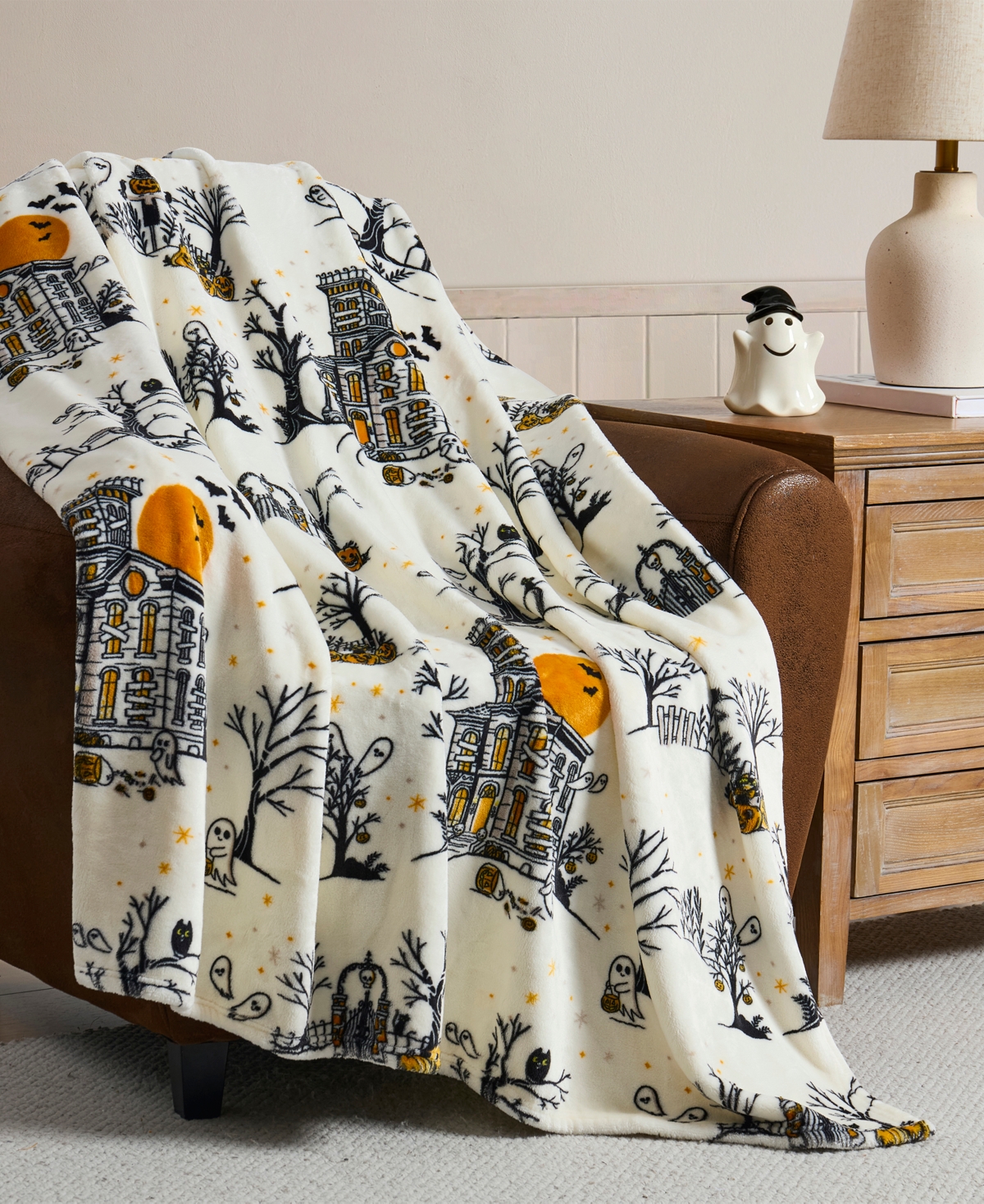 Hallmark Farmhouse Plush Halloween Throw, 50" x 70"