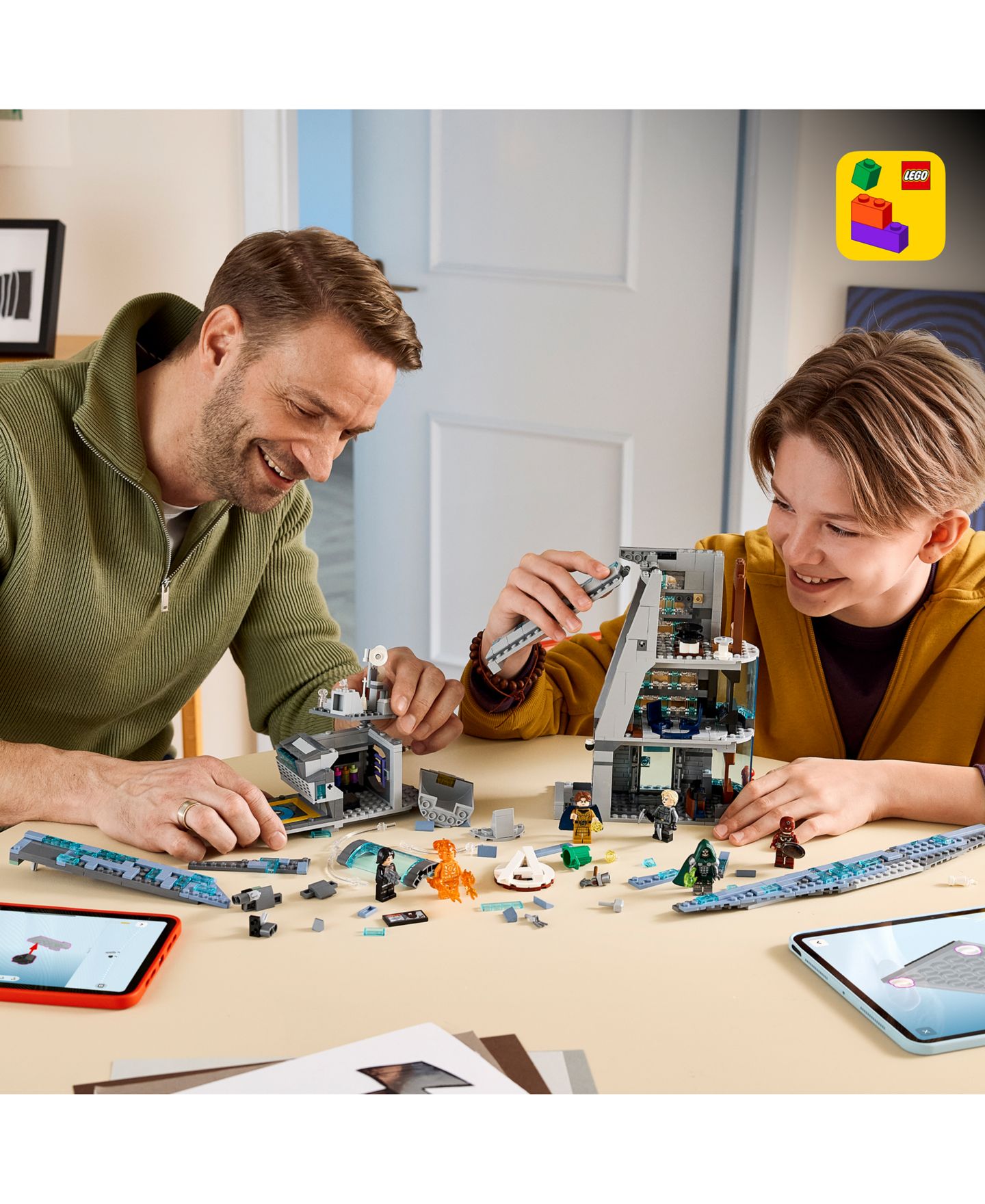 LEGO® Конструктор LEGO Marvel Avengers: Doomsday New Avengers Tower 76352, 954 детали — фото 6