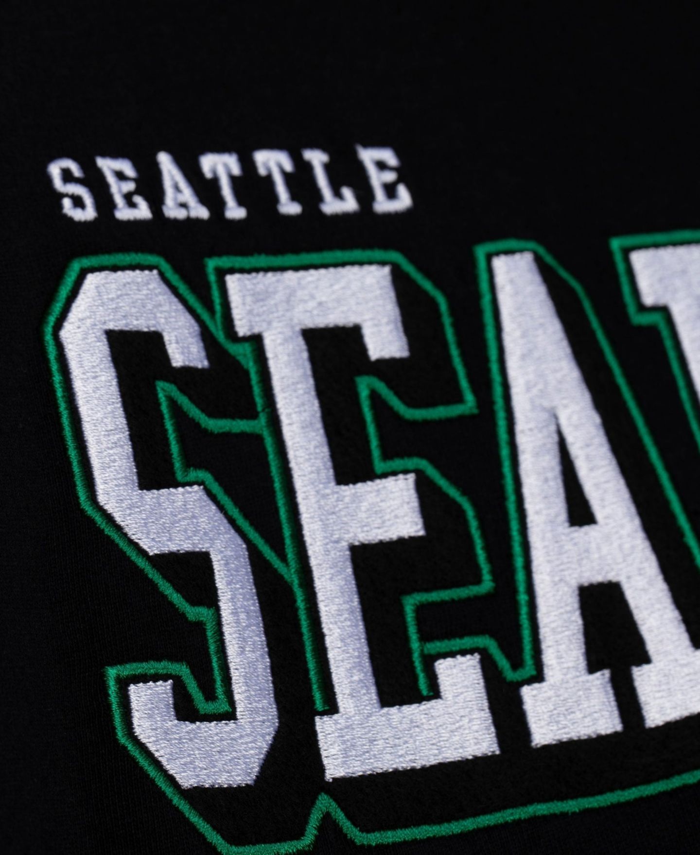 Мужская футболка Mitchell & Ness Black Seattle Seahawks Big & Tall Training Camp Long Sleeve — фото 3