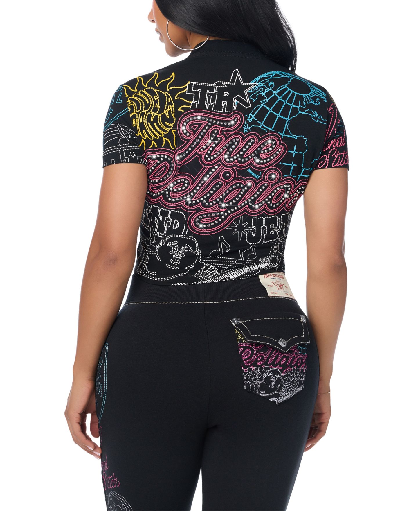 Женская футболка True Religion Baby Graphic Cropped Crewneck, цвет: Угольно-чёрный — фото 3
