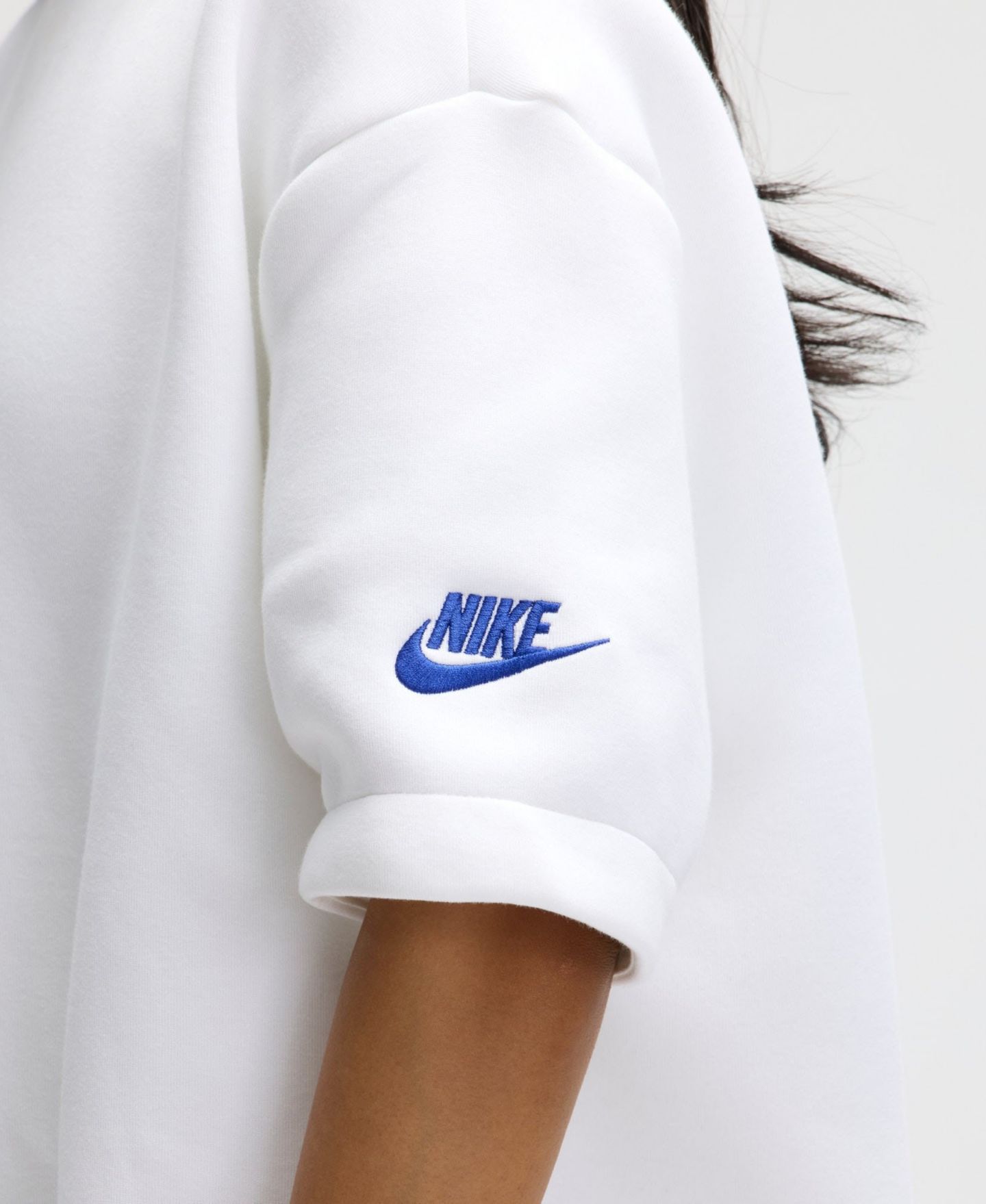 Женское платье Nike White Buffalo Bills Rivalries Collection Oversized Tech Fleece — фото 9