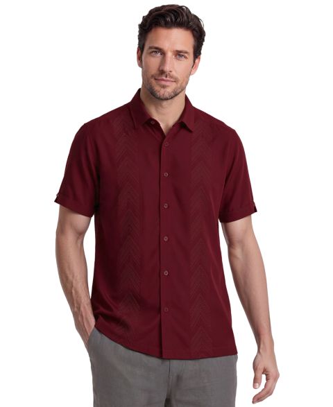 Мужская рубашка Cubavera Geometric Embroidered Short-Sleeve, цвет: Каберне