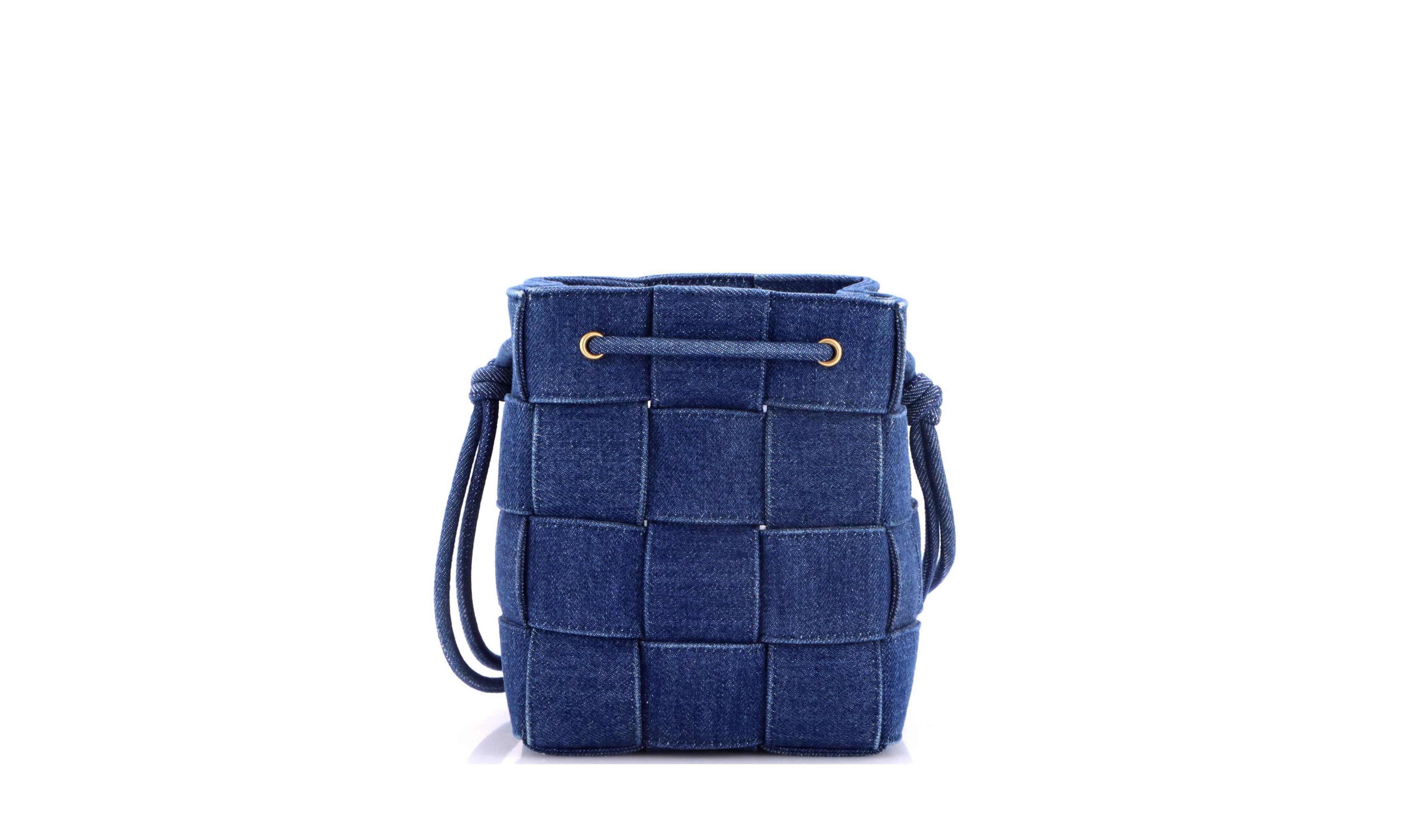 Pre-Owned Bottega Veneta Small Cassette Bucket Bag Maxi Intrecciato Denim