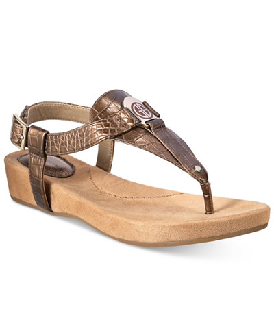 Giani Bernini Raisaa Footbed Sandals, Only at Macy's