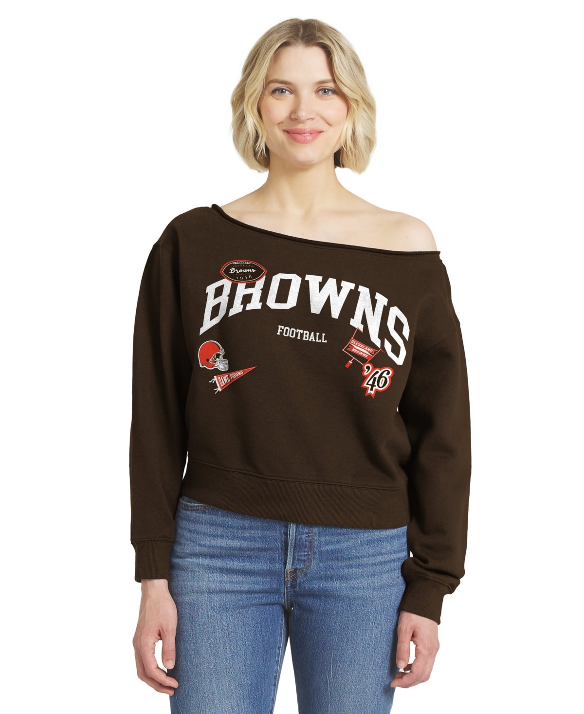 Wear by Erin Andrews Women's Cleveland Browns Off-the-Shoulder Graphic Sweatshirt