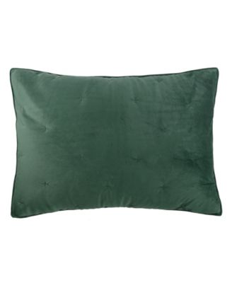 Calabria Sham, Standard