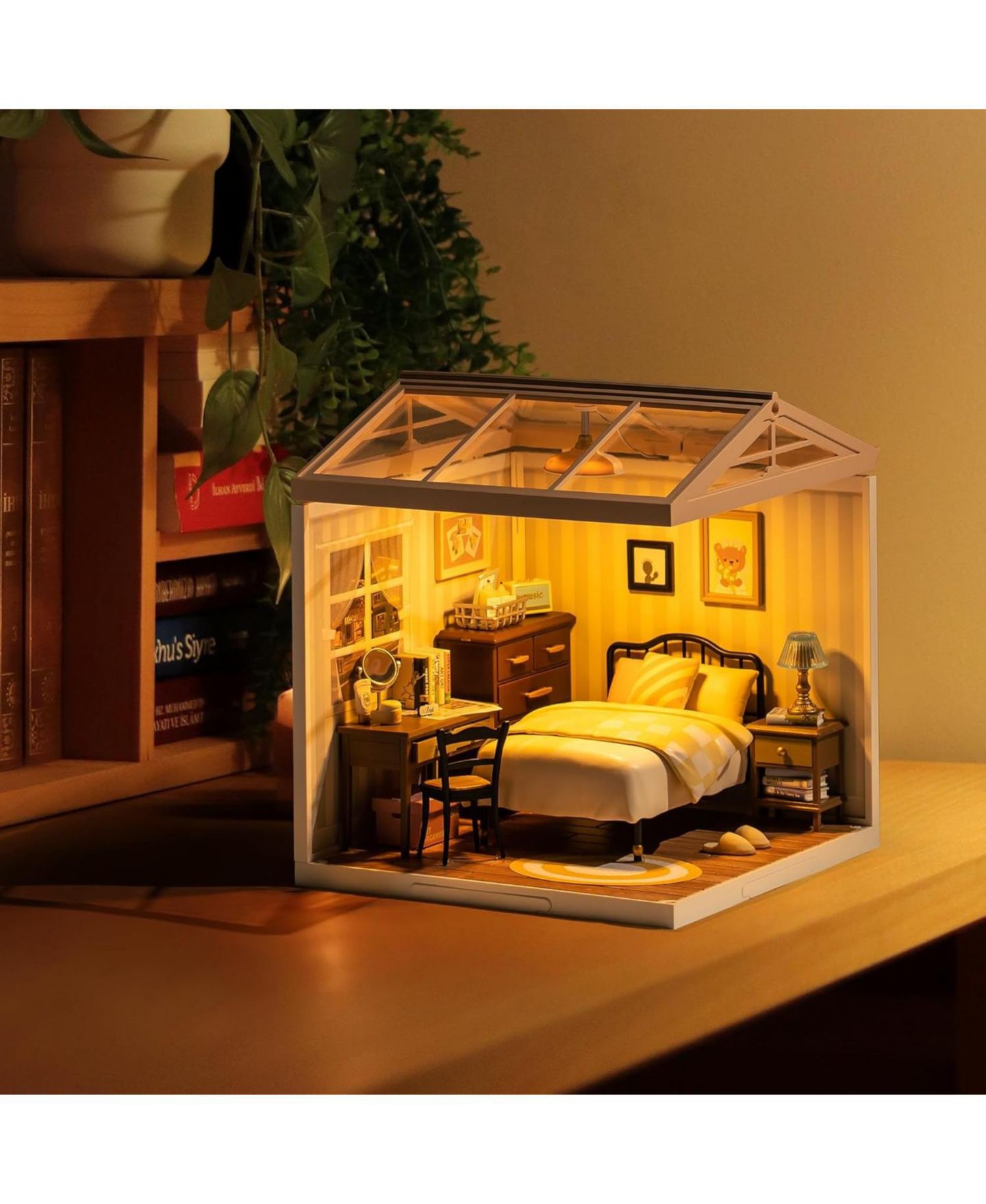 Набор для сборки миниатюрного домика Robotime Sweet Dream Bedroom с аксессуарами — фото 6