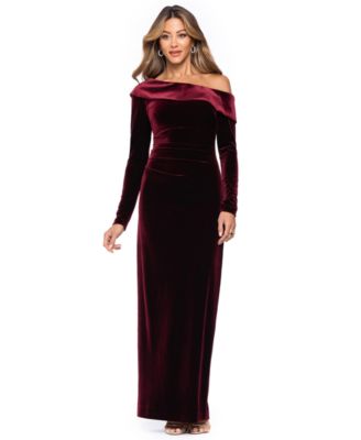 Women's Off-the-Shoulder Long-Sleeve Velvet Gown