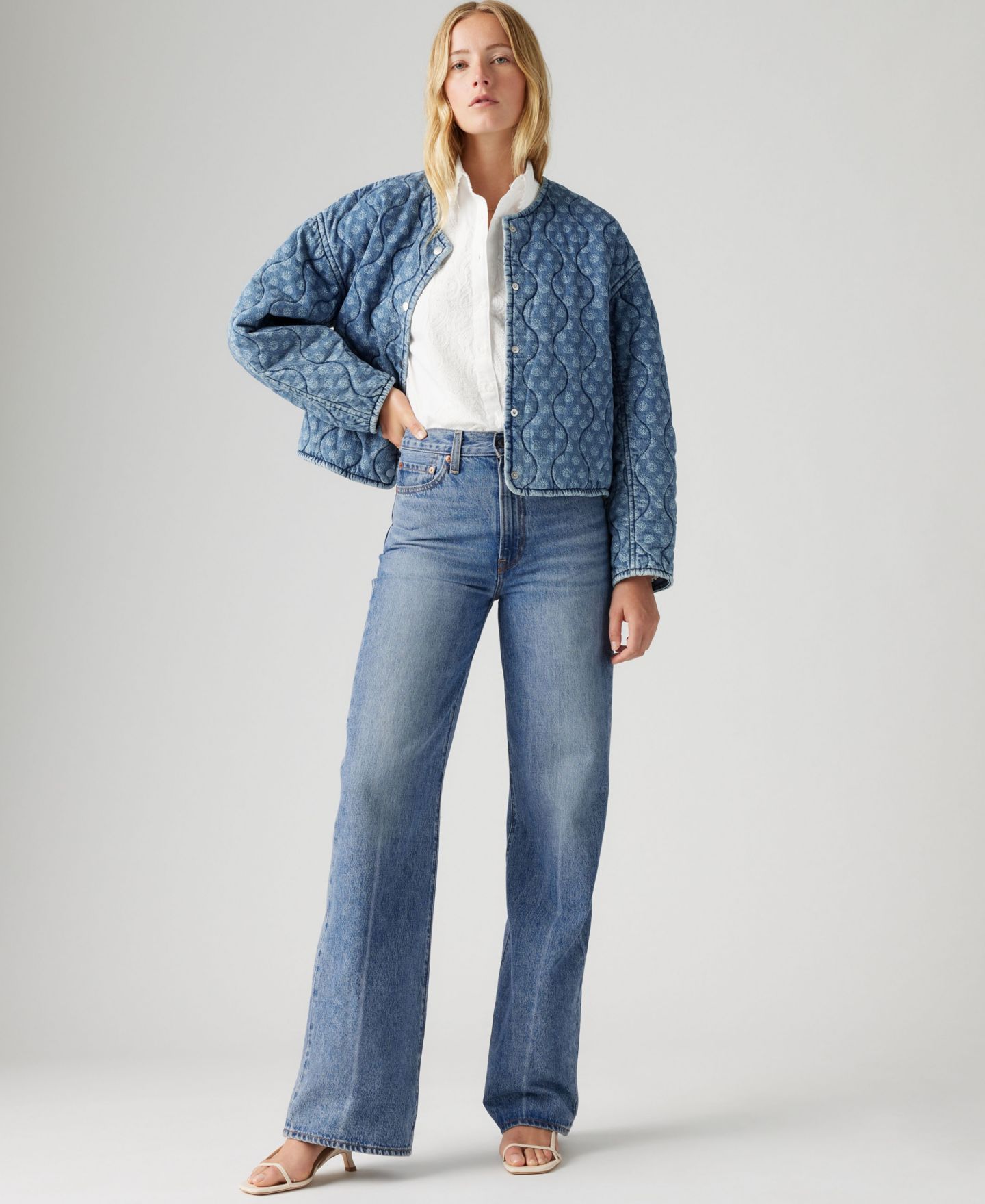 Женские джинсы Levi's Premium Ribcage Wide-Leg, цвет: Barely Freezing — фото 14