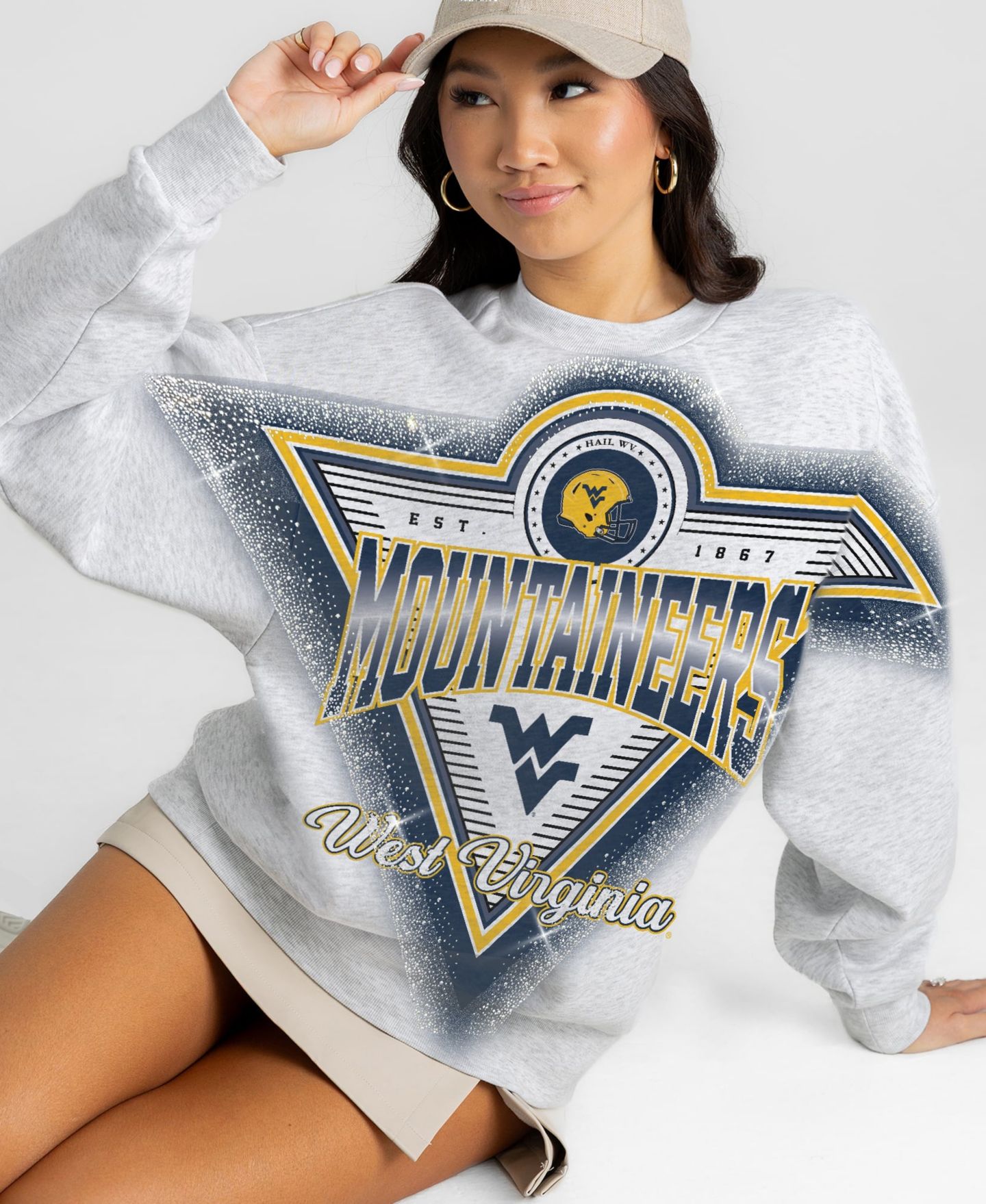Женская толстовка Gameday Couture Heather Gray West Virginia Mountaineers Chasing Victory Rhinestone Spray Oversized Fleece — фото 3