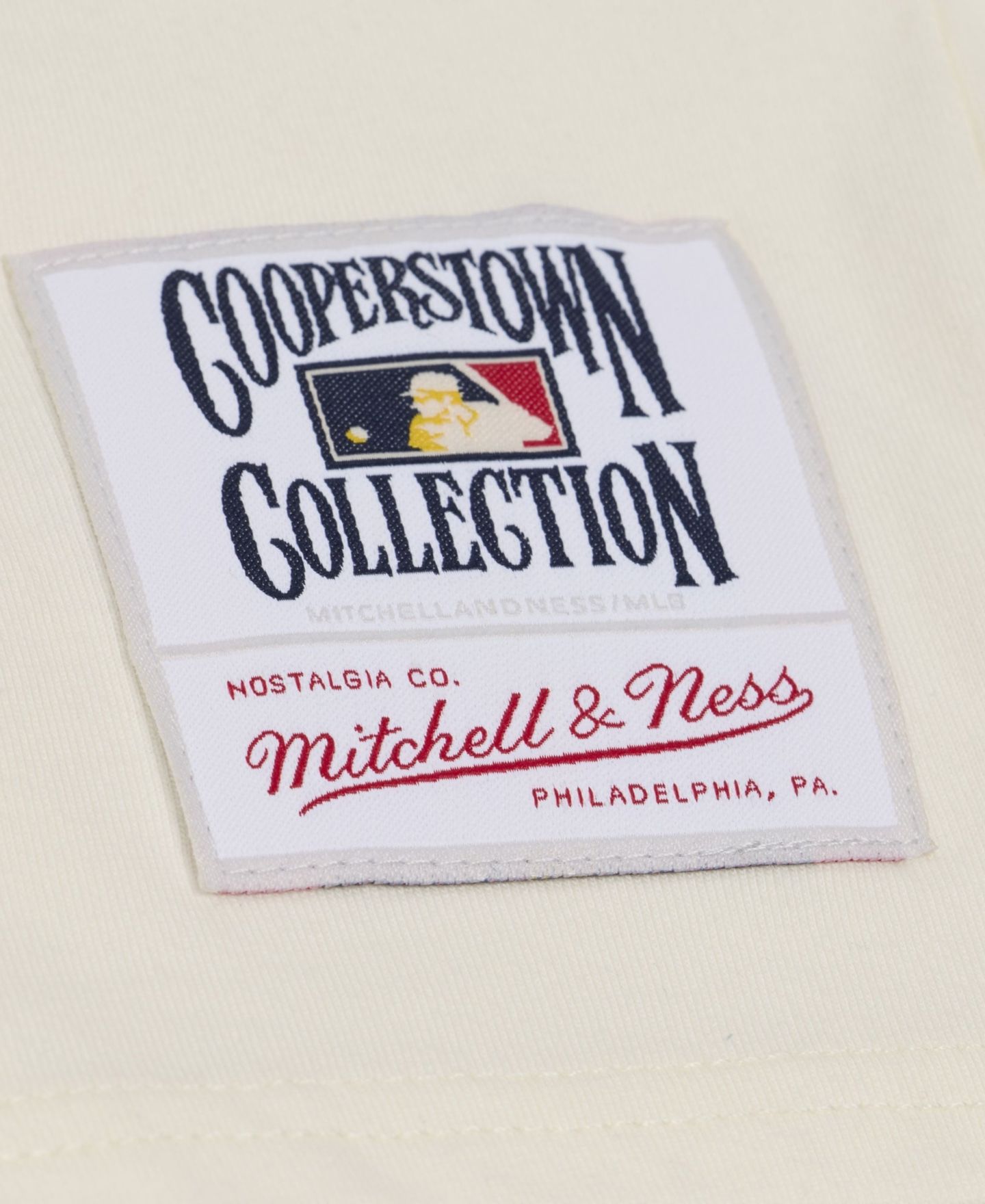 Женская футболка Mitchell & Ness Cream Los Angeles Dodgers Cooperstown Collection Retro Roots Crop Boxy Yoke — фото 8