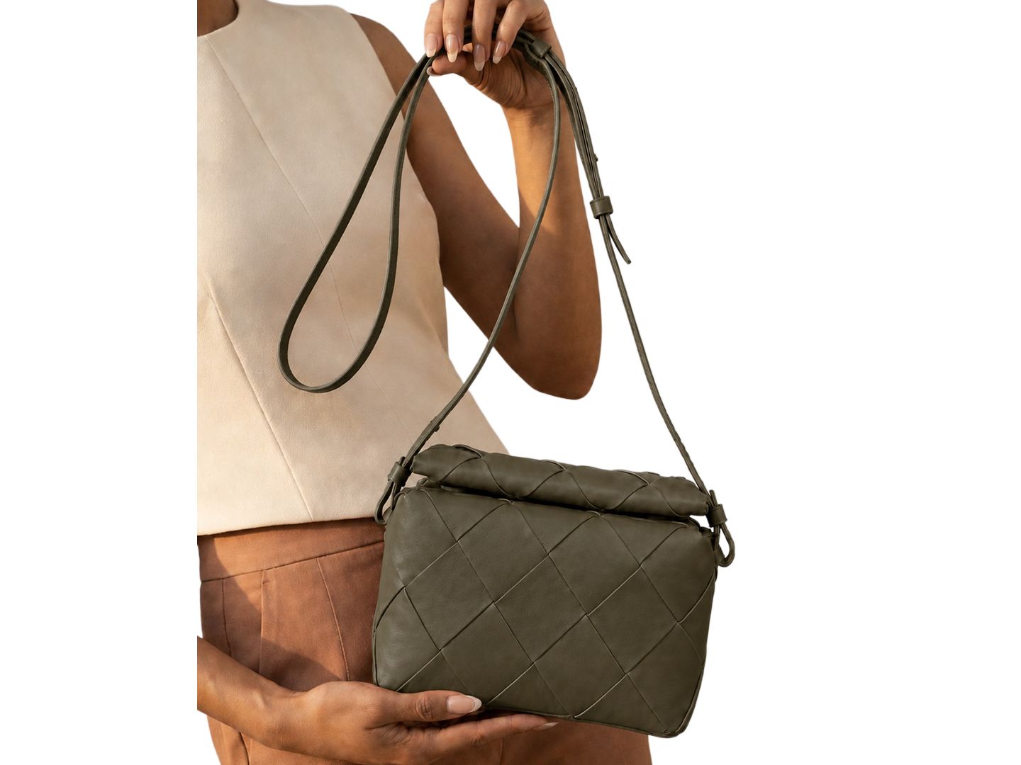 Женская сумка Ecotorie Maude Leather Small Crossbody, цвет: Тёмный мох — фото 5