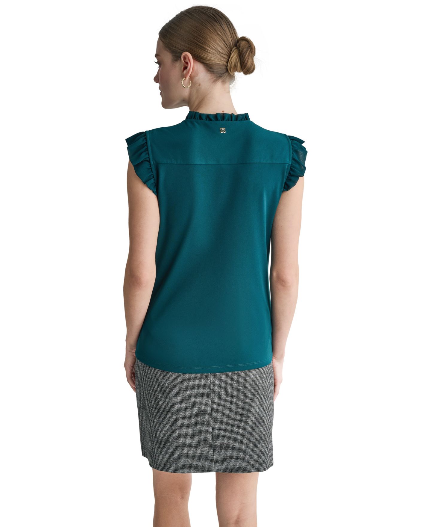 Женская блузка BCBG Mock Neck Sleeveless, цвет: Королевский синий бирюзовый — фото 4