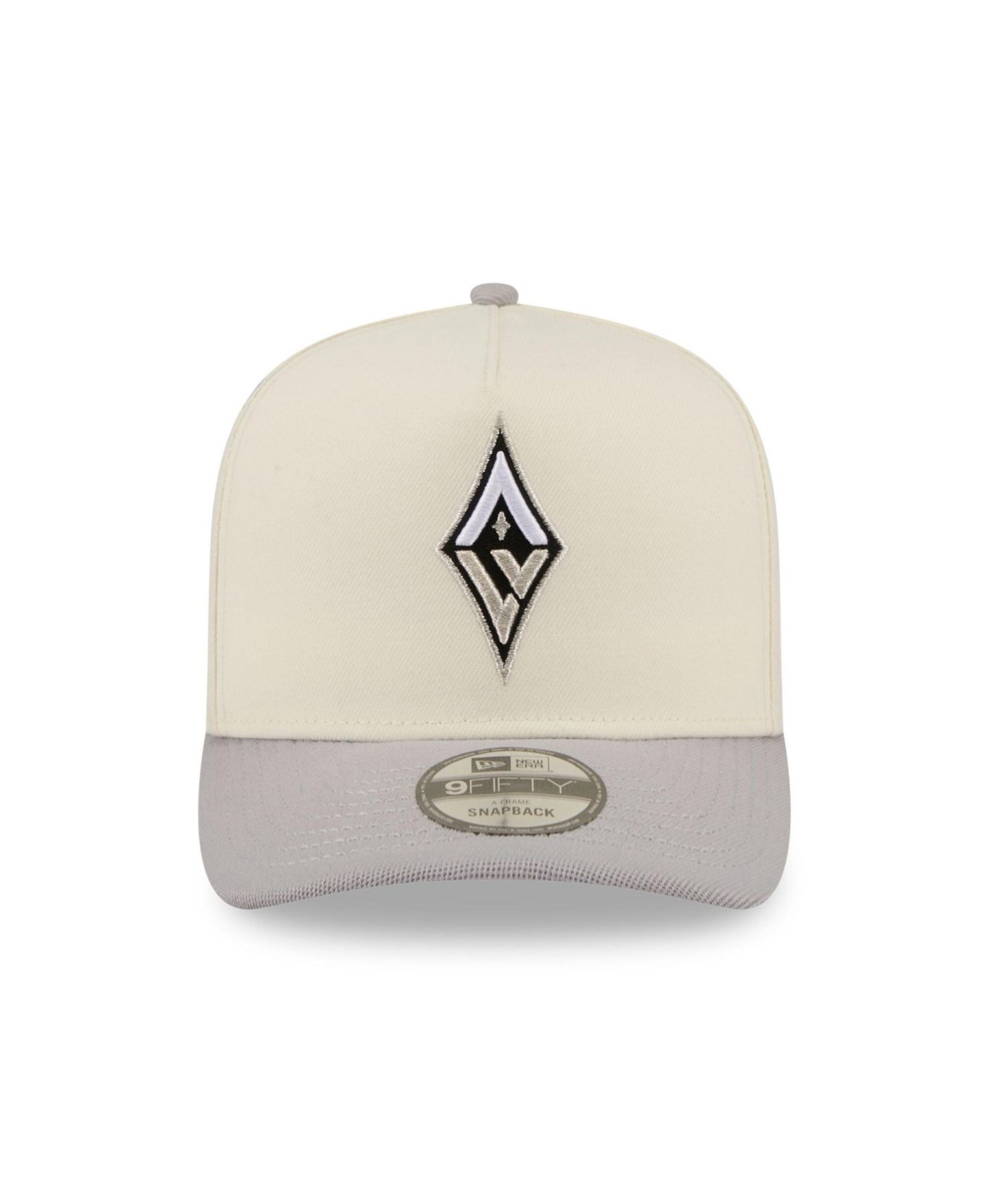 Мужская кепка New Era White Las Vegas Aces Wordmark 9FIFTY A-Frame Snapback Hat — фото 2